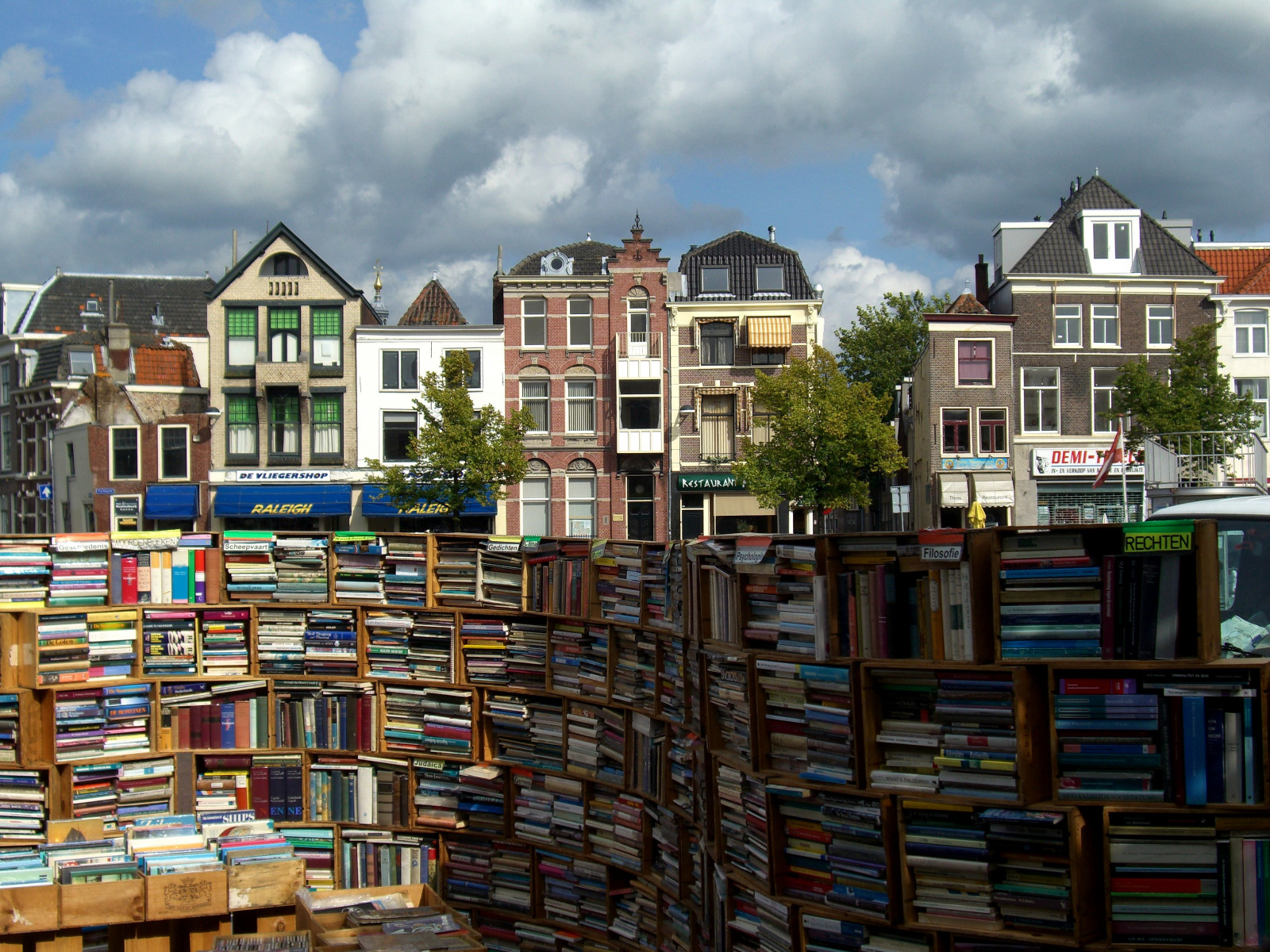 finestra, città, costruzione, cielo, libri, casa, cittadina, Olanda, albero, appartamento, condominio, facciata, Niederlande, Leiden, area urbana, Quartiere, Zona residenziale, uso misto, Libros, livres, libri, Bucher, Boeken, Capystadt