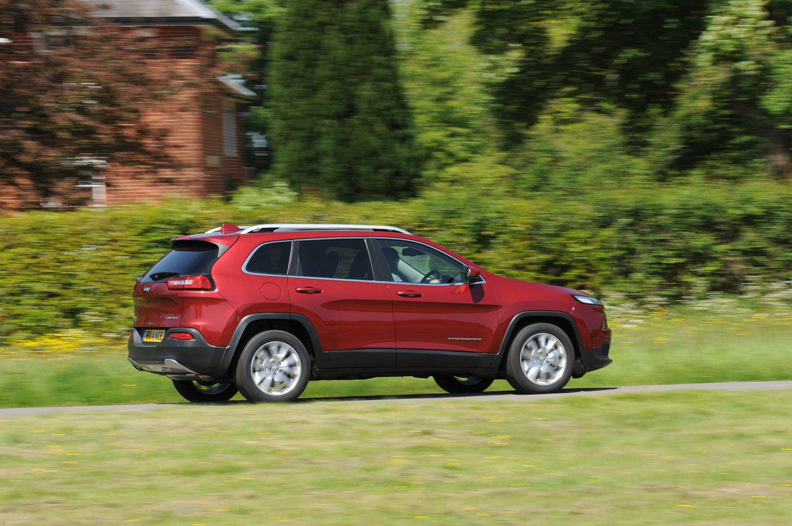 auto, vozidlo, Džíp, netcarshow, netcar, obrázky vozidel, photo auto, 2016, Verze Cherokee UK, kolo, pozemní vozidla, automobilový exteriér, automobil make, nárazník, crossover sUV, sportovní užitkové vozidlo, off road, Kompaktní sportovní užitkové vozidlo, Volkswagen Tiguan