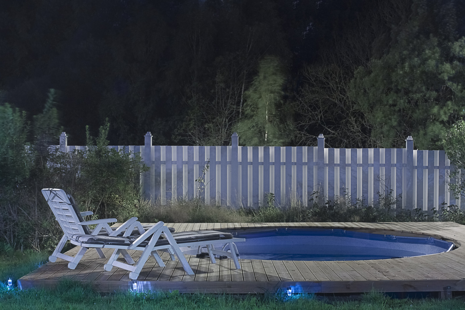 Příroda, voda, rostlina, nebe, odraz, architektura, strom, Atmosféra Země, fotografování, osvětlení, jev, noc, tráva, krajina, plot, outdoor struktura, Dům