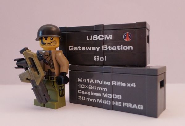 LEGO,fig,rifle,fiction,alien,colonial