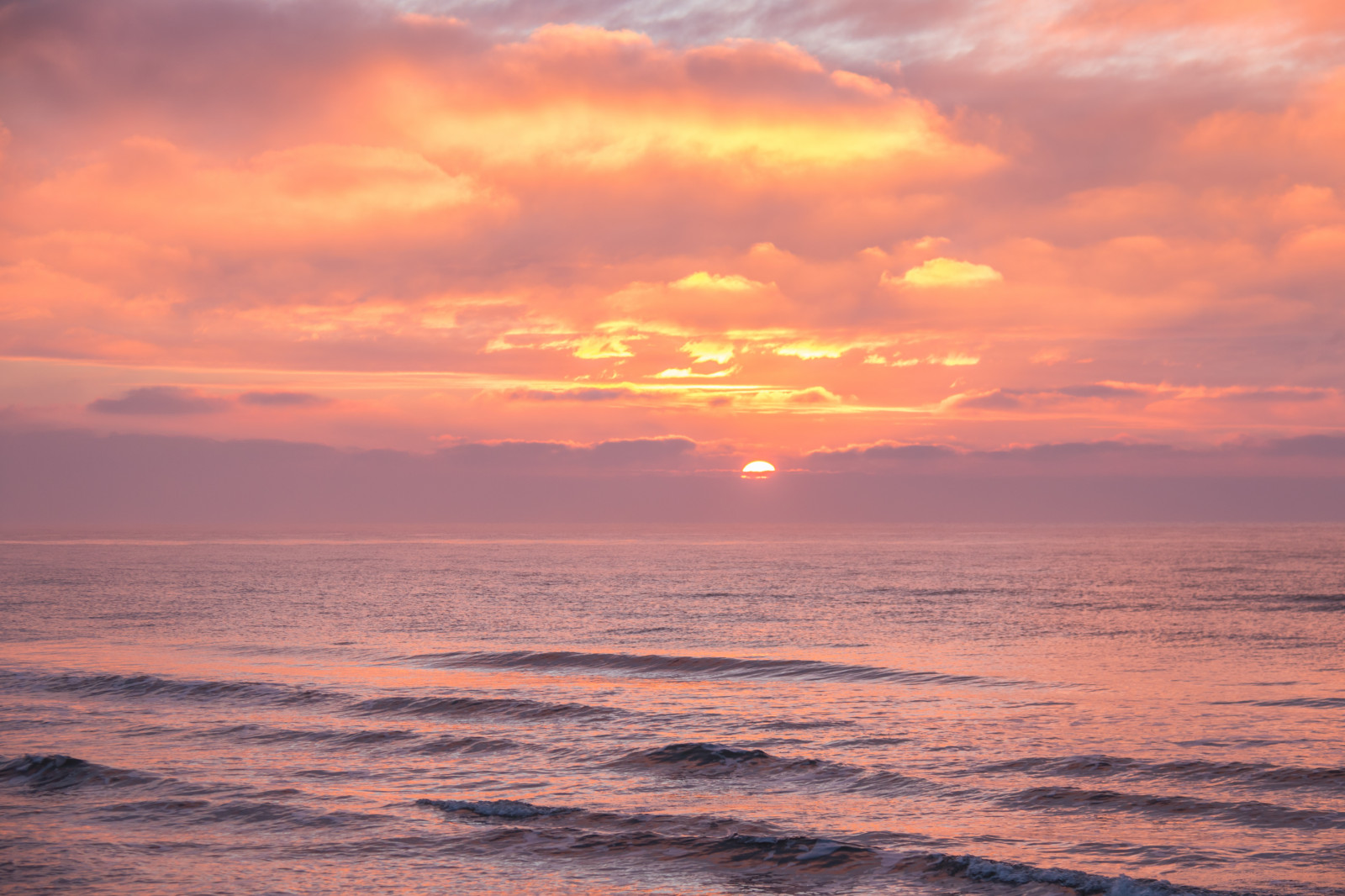 พระอาทิตย์ตก, ทะเล, ท้องฟ้า, ฤดูหนาว, ชายหาด, พระอาทิตย์ขึ้น, หนาว, ตอนเย็น, เช้า, ชายฝั่ง, น้ำค้างแข็ง, ดวงอาทิตย์, ขอบฟ้า, พลบค่ำ, Rime, เมฆ, รุ่งอรุณ, มหาสมุทร, คลื่น, Vinter, kallt, Skateholm, rimfrost, สายัณห์, คลื่นลม, ท้องฟ้าสีแดงตอนเช้า