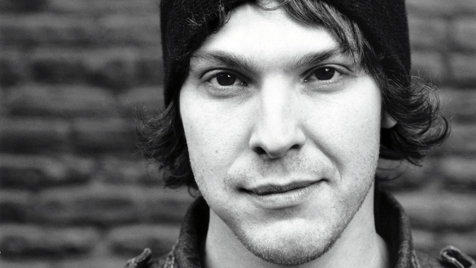 tvář, černobílý, portrét, čepice, fotografování, vlasy, knír, nos, Osoba, usměj se, oko, dívej se, člověk, tvář, brada, Černý a bílý, monochromatické fotografování, portrétní fotografie, obočí, čelo, štětina, Gavin degraw