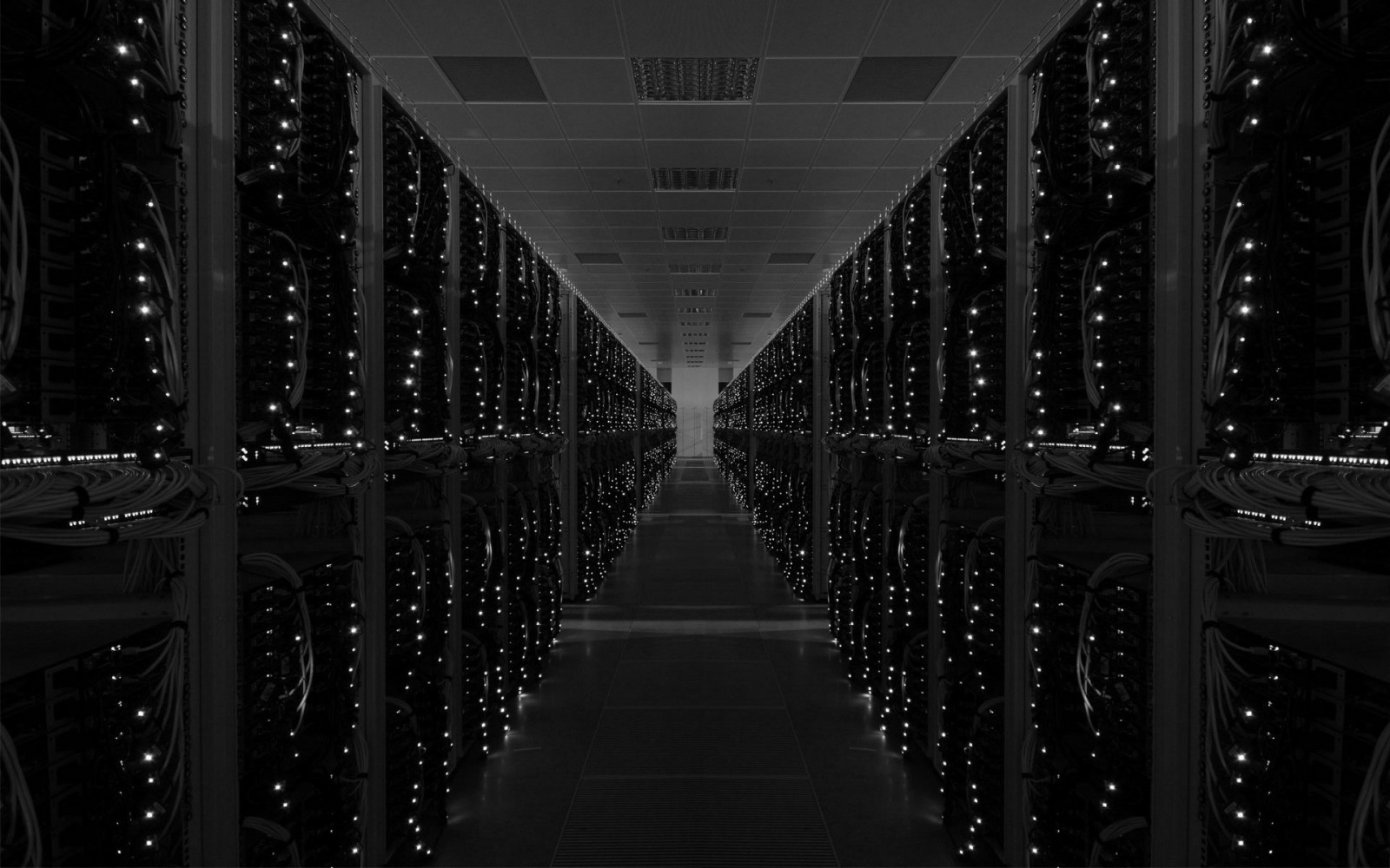 hvid, sort, monokrom, nat, symmetri, geometri, teknologi, server, datacenter, lys, belysning, form, linje, mørke, sort og hvid, monokrom fotografering, film noir