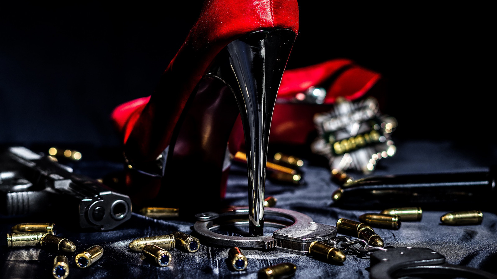 Wallpaper : weapon, gun, red heels, ammunition 2560x1440