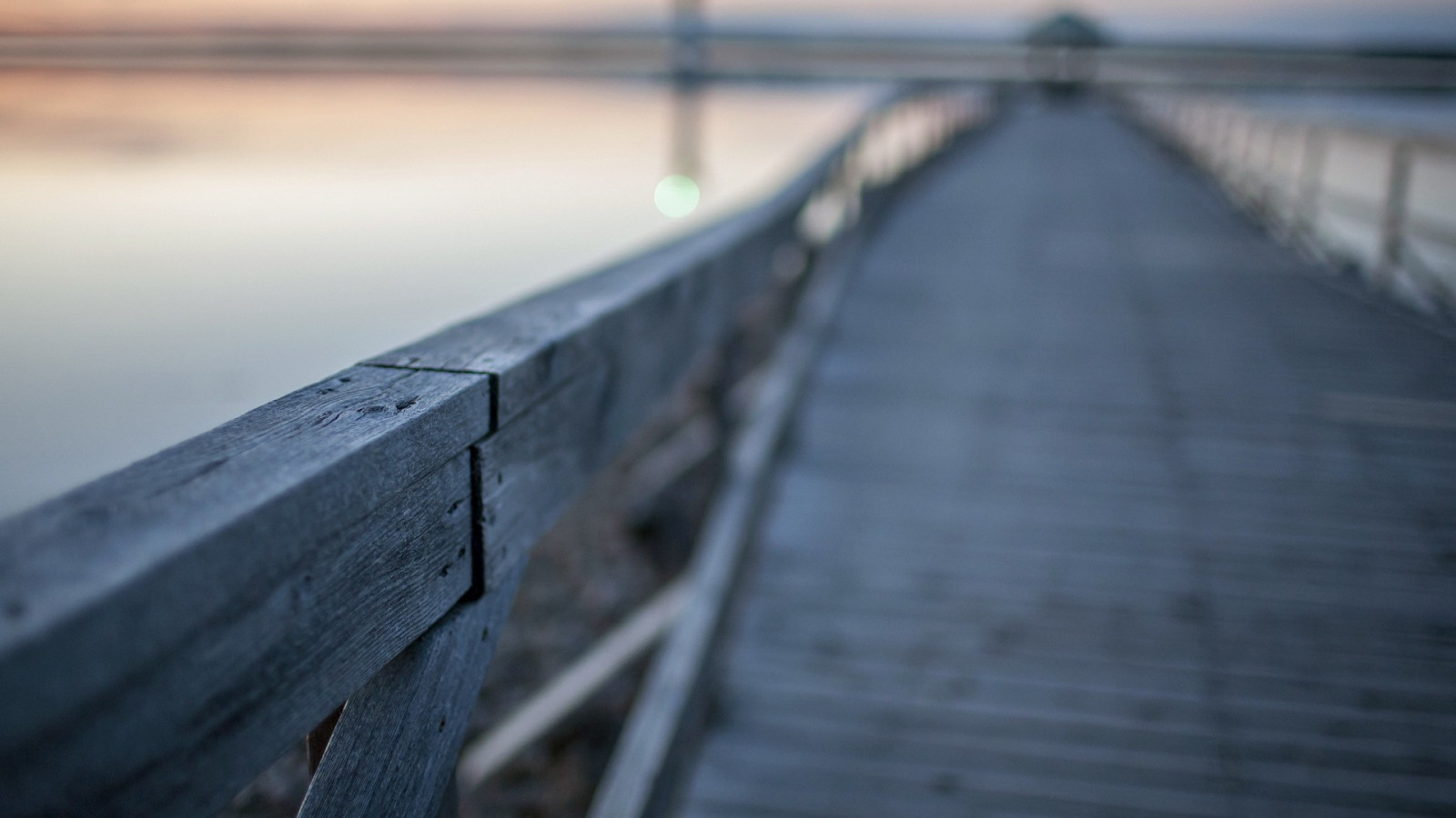 Утро на мосту