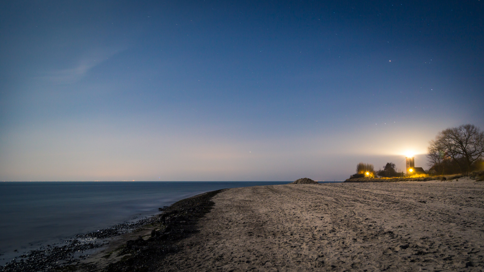 slunečnímu záření, světla, západ slunce, moře, noc, voda, pobřeží, písek, nebe, kameny, sníh, hvězdy, pláž, Dům, svítání, modrý, večer, ráno, pobřeží, maják, slunce, horizont, soumrak, světlo, longexposure, mrak, strom, počasí, svítání, oceán, vlna, baltský, atmosférický jev, astronomický objekt