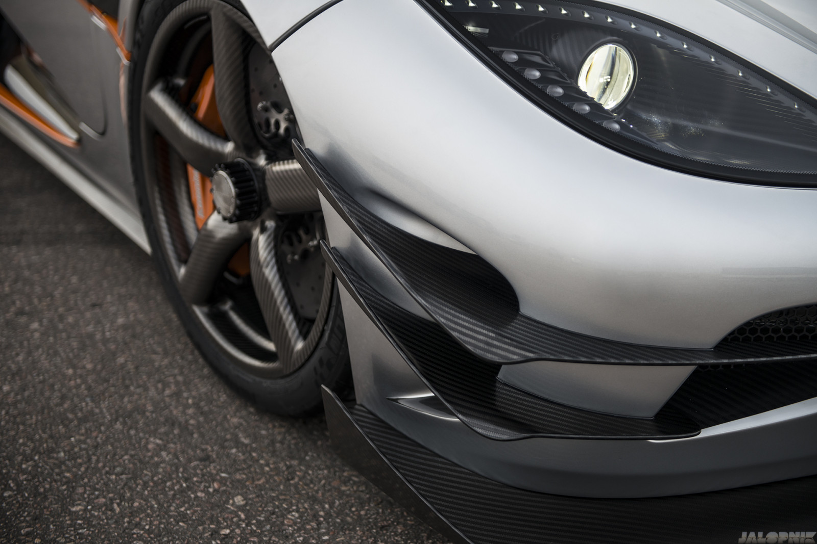 auto, vozidlo, sportovní auto, Koenigsegg, 2015, Ferrari 458, netcarshow, netcar, obrázky vozidel, photo auto, kolo, Agera One 1, okraj, superauto, pozemní vozidla, automobilového designu, automobilový exteriér, automobil make, luxusní vůz, nárazník, McLaren automotive