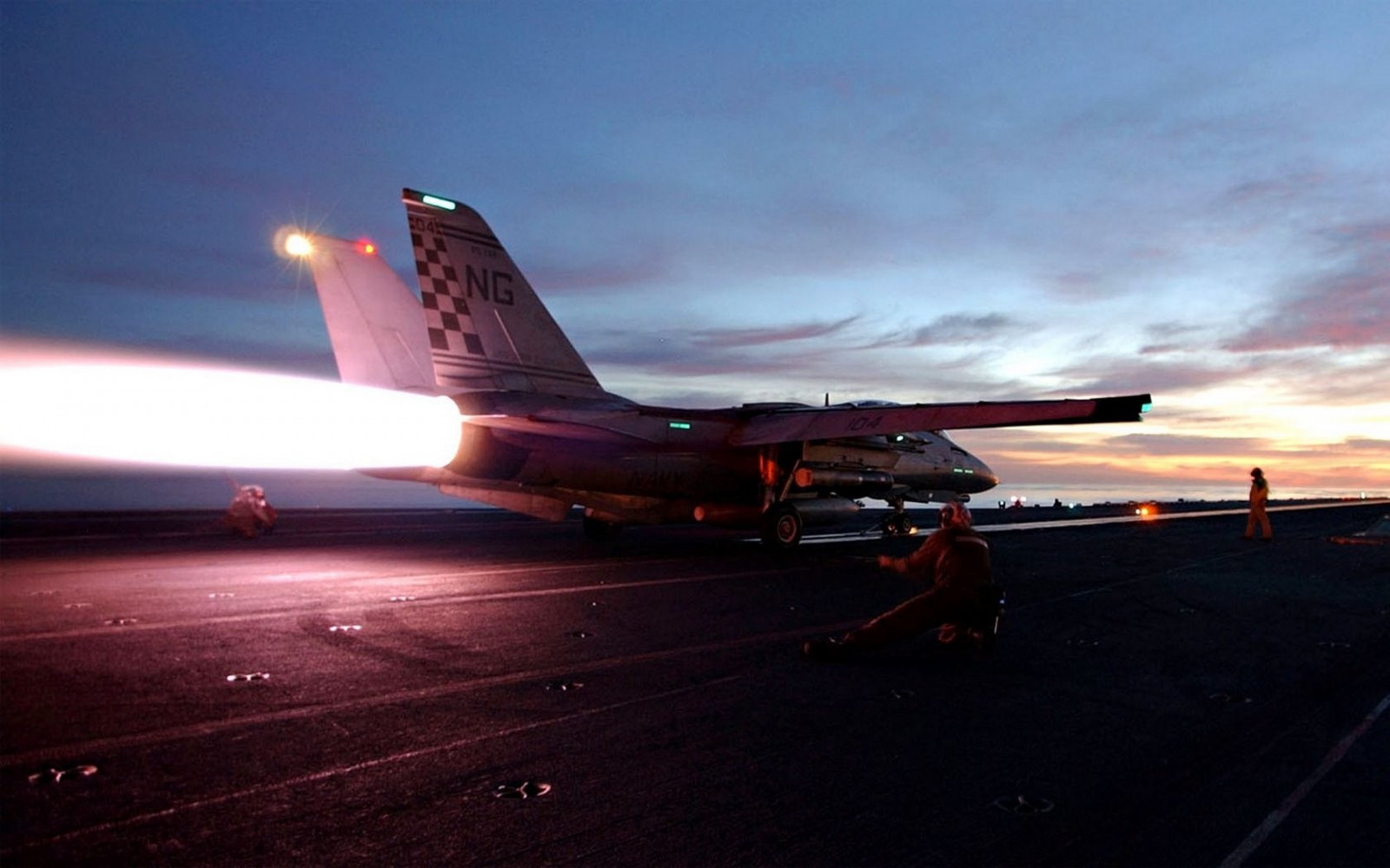 puesta de sol, vehículo, avión, aeronave, aeronave militar, Grumman F 14 Tomcat, fuerza Aerea, Vuelo, Quitarse, aviación, ala, aerolínea, Atmósfera de tierra, avión de combate, avión de línea, avion a reacción, Avión de cuerpo ancho, Avión de cuerpo estrecho