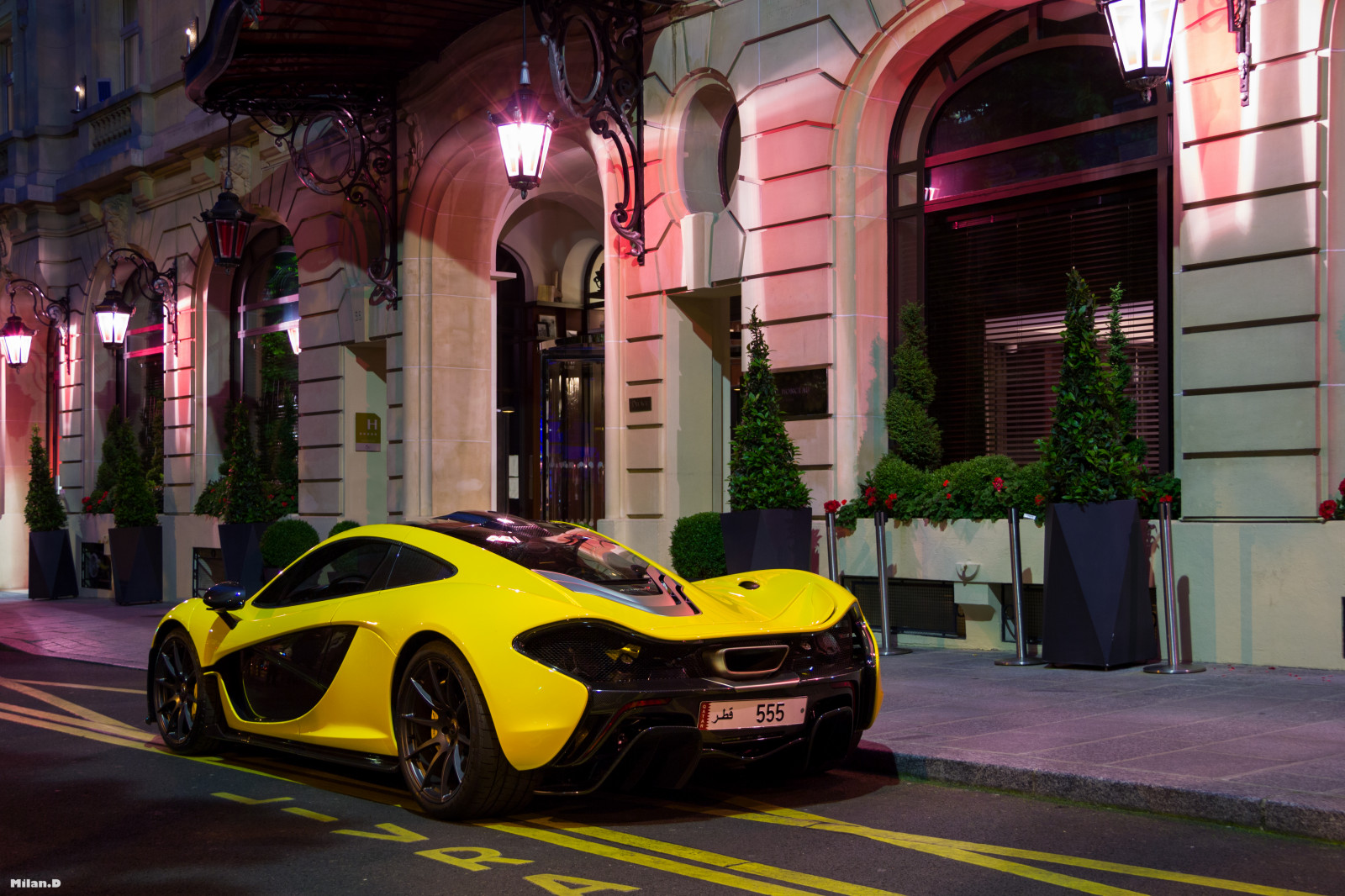 파리, 밀라노, 런던, 아름다운, 차, 노랑, 재운, 정경, 사진술, 하나, 1, 후방, 풍부한, 감청색, 아라비아 사람, 맥클라렌, 피, 잡종, 드문, 초차, V8, p1, 카타르, 몽소, 하이퍼 카, 더 코빅