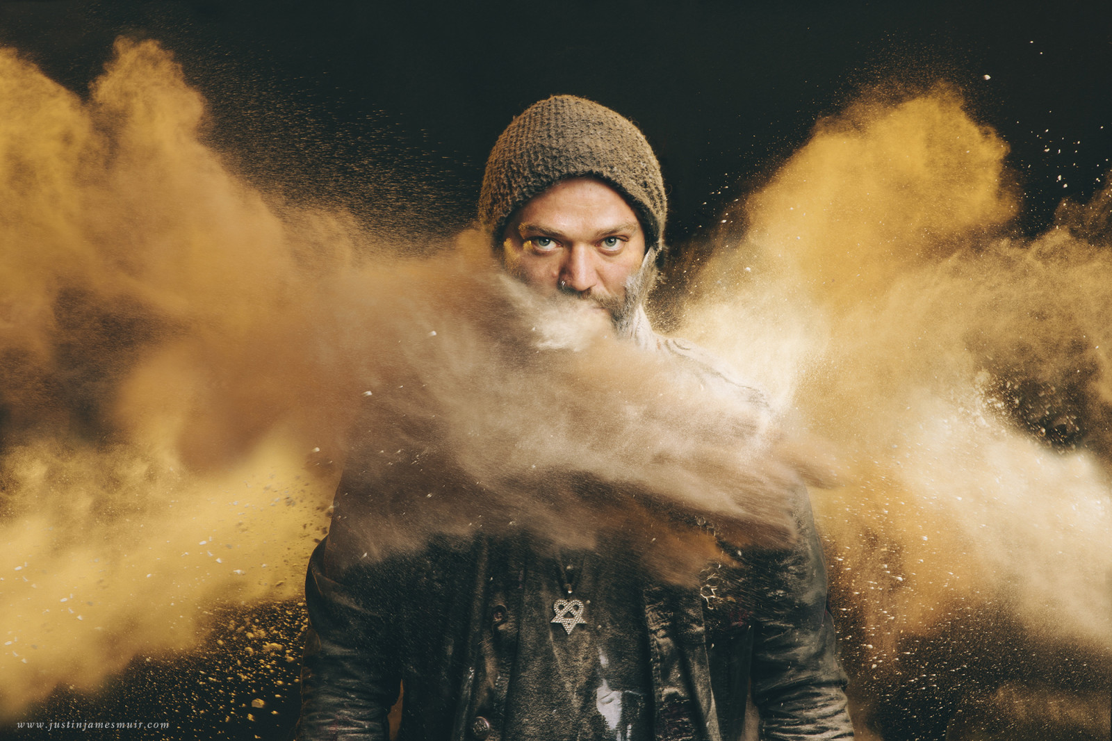 justin, Pohyb, podsvícení, blog, hnutí, písek, exploze, prášek, špína, kakao, mouka, Muir, bam, blbec, Margera, Cto, Bam Margera, Justinmuir, Wwwjustinjamesmuircom