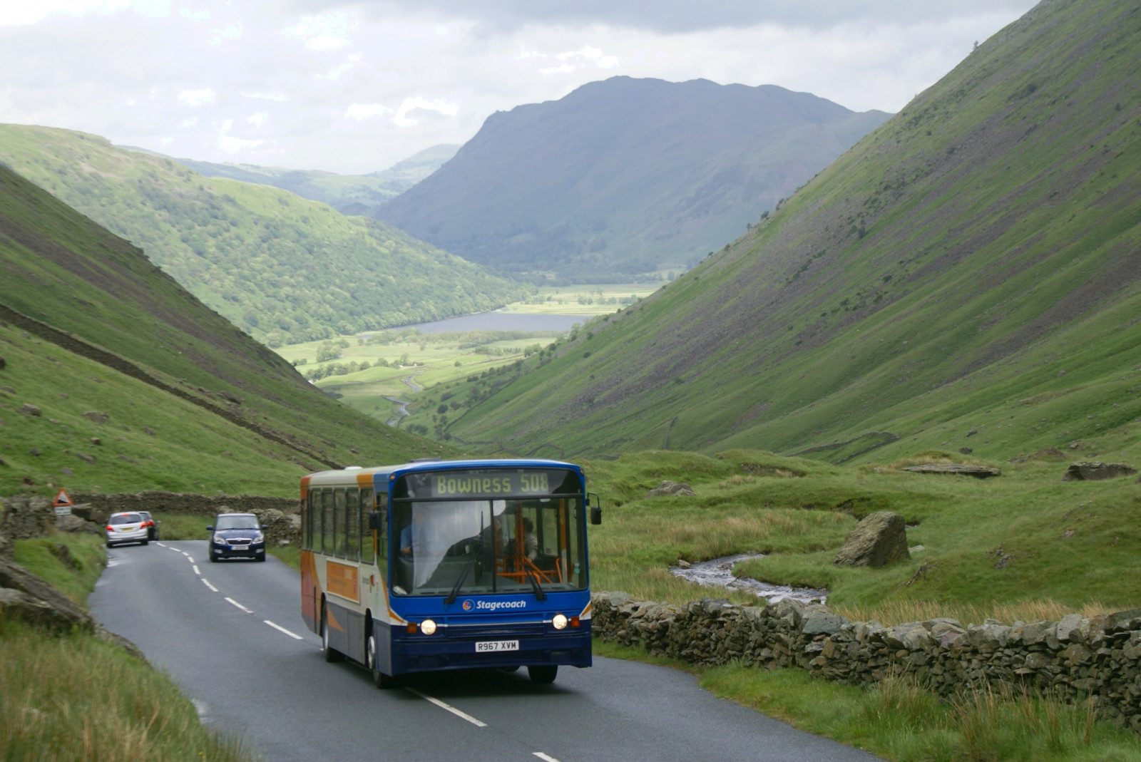 krajina, kopec, jezero, Příroda, tráva, nebe, vozidlo, silnice, národní park, údolí, horský průsmyk, divočina, Dálnice, Alpy, autobusy, Volvo, doprava, mount scenérie, Alexander, Cumbria, strom, hora, lučina, rostlina, národní park, 508, ps, Lake District, servis, vysočina, venkov, horských reliéf, pohoří, stanice hill, druh dopravy, ledová landform, klesl, road trip, cumberland, dostavník, Trenéry, Singledecker, B10m, Kirkstonepass, Bratr, R967xvm