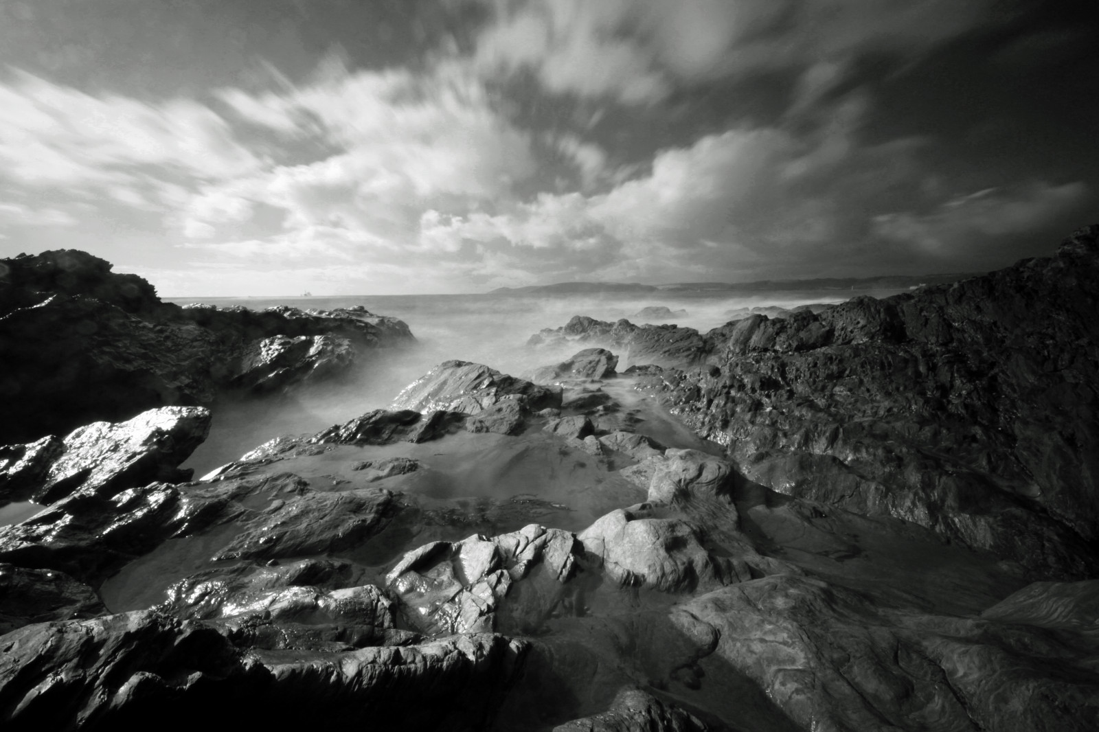 ความยาวนาน, เบา, ทะเล, ท้องฟ้า, ดำและขาว, เมฆ, ดวงอาทิตย์, แสงแดด, สีขาว, ดำ, น้ำ, หิน, เมฆ, อ่าว, ชายฝั่ง, หิน, พลีมัท, Devon, heybrook, heybrookbay, มายากล