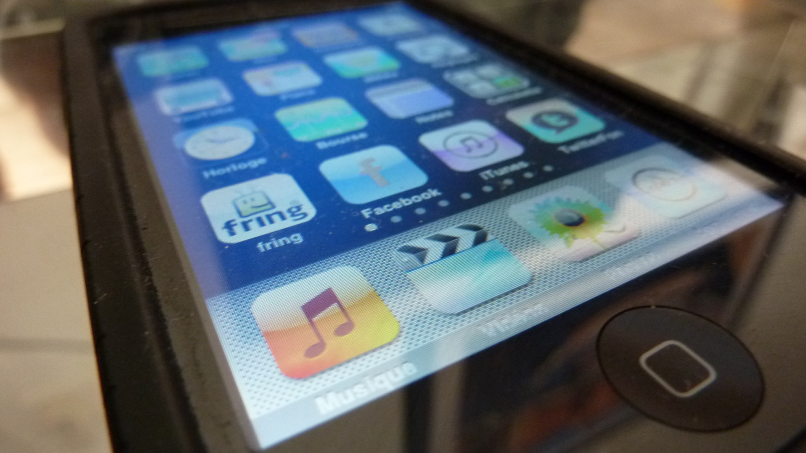 technika, chytrý telefon, elektronika, jablko, gumák, ipod touch, multimédia, Snímek obrazovky, hotovost, přístroj, komunikační zařízení, elektronické zařízení, mobilní telefon, přenosné komunikační zařízení