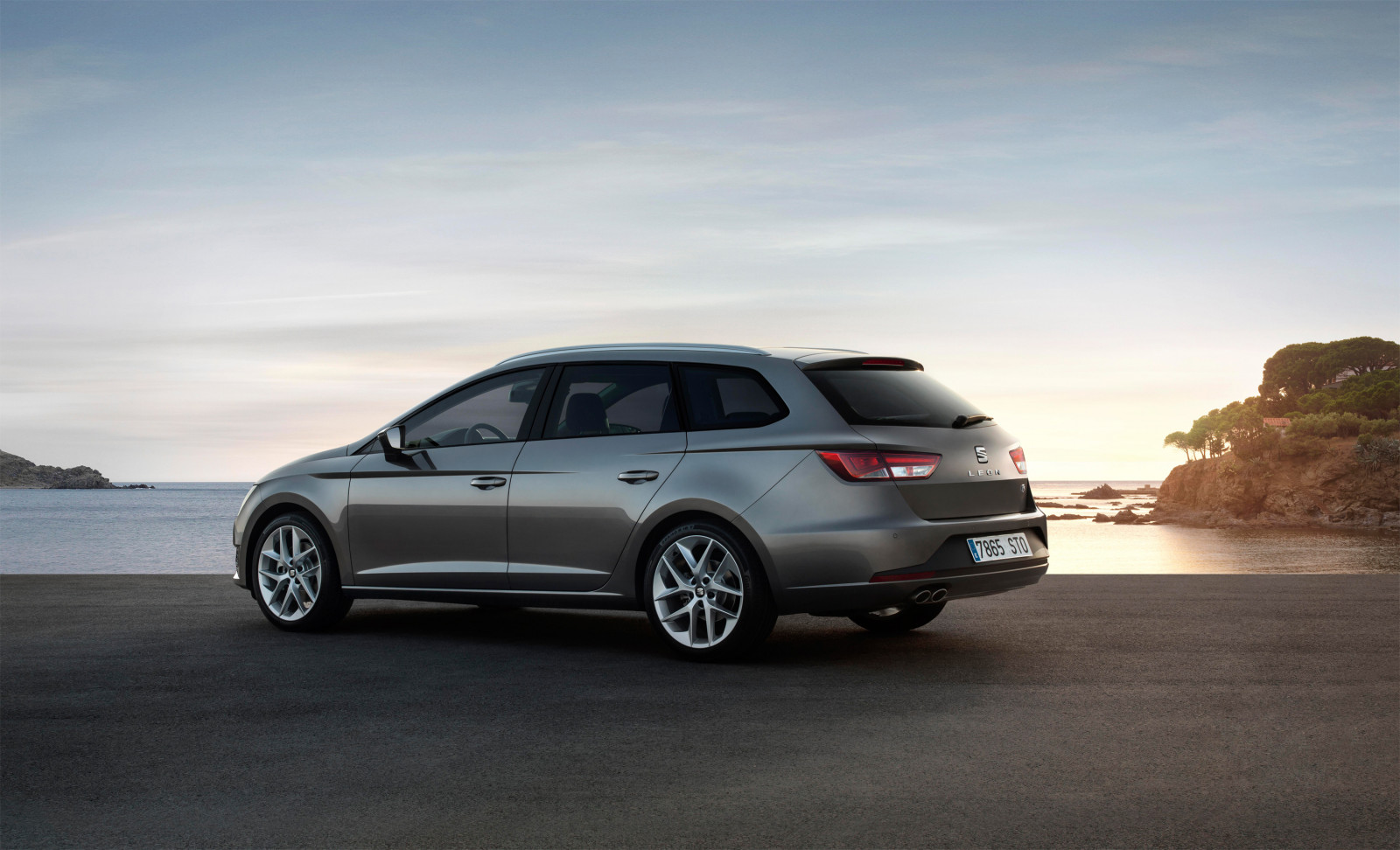 차, BMW, 차량, 의자 가마, 좌석, netcarshow, 넷 카, 자동차 이미지, 자동차 사진, 2014, 바퀴, 레온 ST, 육상 차량, 자동차 디자인, 자동차 제조, 고급 차량, 가족 용 자동차, 소형차, 이그제큐티브 카, 스포츠 유틸리티 차량, 중형차