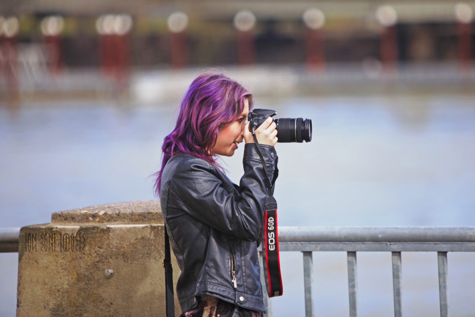 เก่า, ถนน, น้ำ, ฤดูหนาว, ถนน, การถ่ายภาพ, สีม่วง, กล้อง, สะพาน, Canon, ช่างภาพ, ผม, เมือง, ญี่ปุ่น, โอเรกอน, เลนส์, พอร์ตแลนด์, usm, 5d, เครื่องหมาย, ii, สอง, คือ, หญิงสาว, ผู้หญิง, สนุก, ประวัติศาสตร์, พลาซ่า, ตรงไปตรงมา, อเมริกัน, ภาพ, ริมฝั่งแม่น้ำ, ian, มีสติ, Burnside, f28l, วิลลาแมทท์, ef70200mm, eo, thestraightshooter, canoneos60dcamera