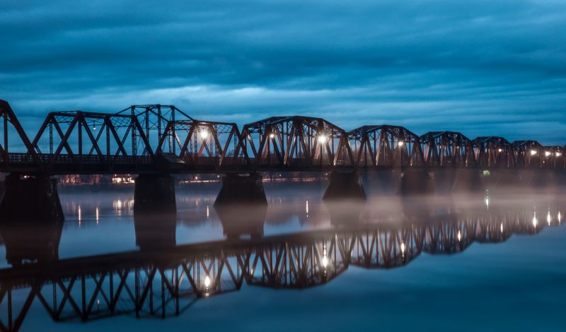 sea,water,sky,cityscape,reflection,skyline