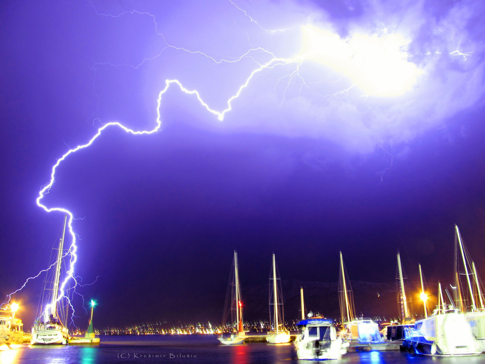 loď, moře, noc, nebe, uklidnit, Blesk, bouřka, modrý, večer, atmosféra, hrom, elektřina, Šroub, mrak, cloudsstormssunsetssunrises, energie, počítač tapeta, jev, munje, Stormchase, Nikdy, Nevrijeme