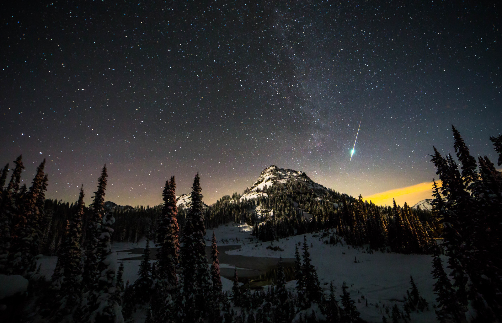 krajina, noc, sníh, zima, hvězdy, atmosféra, borovice, astronomie, jitřenka, půlnoc, hvězda, astronomický objekt, geologický fenomén, 5472x3520 px