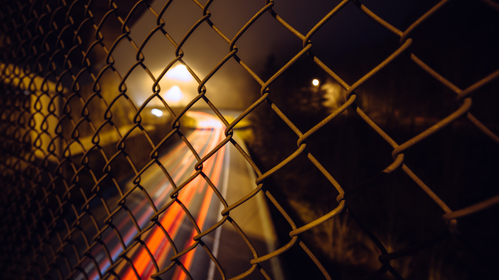 Sonnenlicht, Nacht-, Betrachtung, Symmetrie, Kanon, der Verkehr, Kreis, Zaun, Autobahn, Autobahn, Licht, Langzeitbelichtung, Farbe, weiter Winkel, neblig, Tiefenschärfe, Nebel, Beleuchtung, Dof, gestalten, Dunkelheit, Canoneos5dmarkiii, Rückleuchten, 169, Makrofotografie, I90, Issaquah, Samyang14mmf28ifedmcaspherical