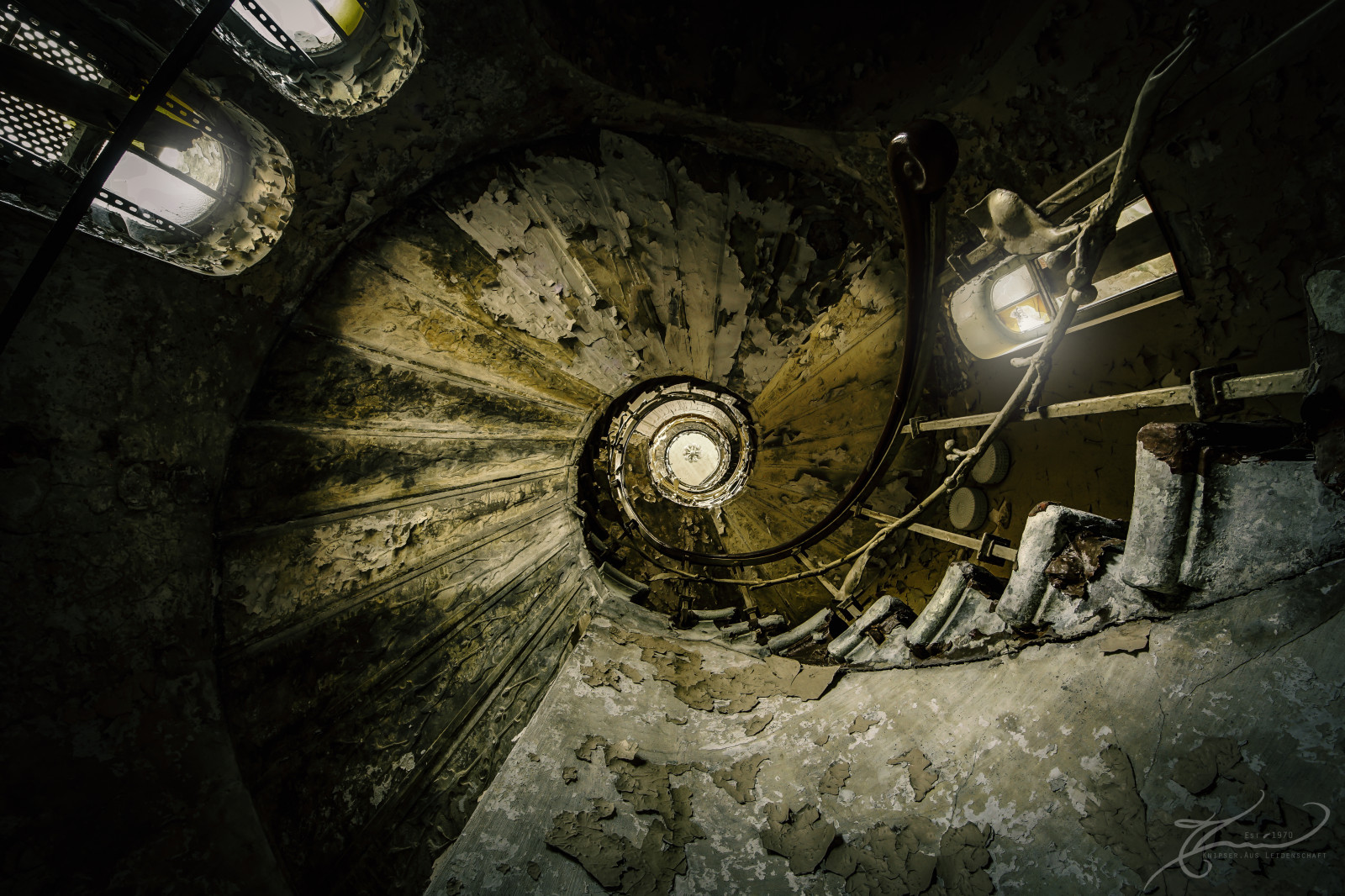 opuštěný, abbandonata, Opustit, abadono, architektura, alpha77mii, alpha58, alpha77, alfa, alt, licht, světlo, starý, Dům, domů, kámen, průzkum, badatel, zkoumání, shnilý, Treppe, szenery, městský, urbex, ue, urbaine, vergivna, osten, místa, místo, Palast, Palazzo, Ztracený, lp, HDR, Sony, zapomenutý, opuštěný, forladten, kouzlo, marode, verladten, verfall, verlassen, schodiště, escalier, flickrelite