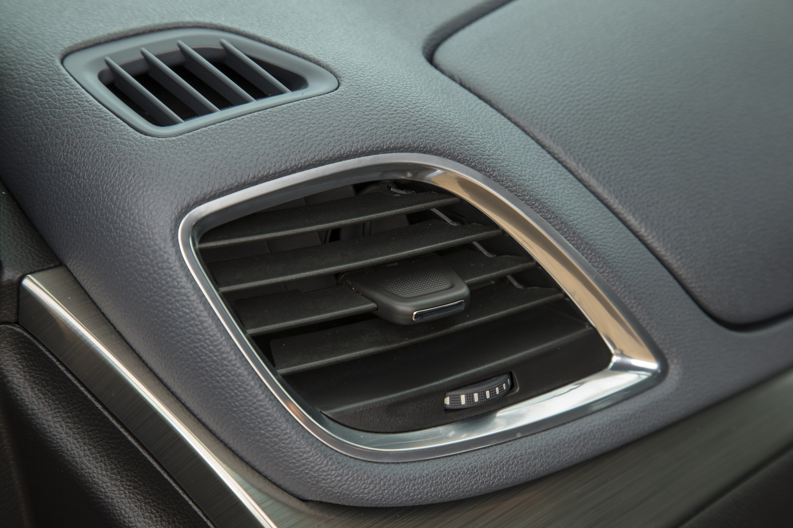 auto, vozidlo, Audi A1, renault laguna, volant, limuzína, BMW X1, Seat Ibiza, Vauxhall, netcarshow, netcar, obrázky vozidel, photo auto, 2014, Mokka, pozemní vozidla, automobilový exteriér, automobil make, luxusní vůz, rodinný vůz, kompaktní vůz, výkonné auto, sportovní užitkové vozidlo, renault fluence