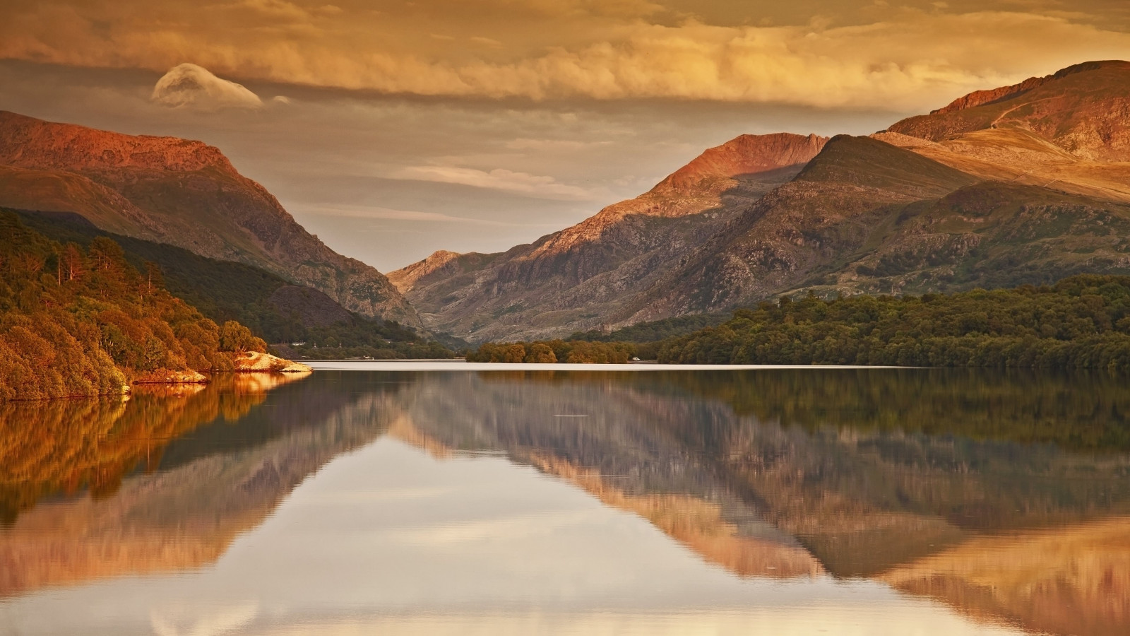 krajina, západ slunce, kopec, jezero, Skála, Příroda, odraz, svítání, večer, ráno, řeka, údolí, divočina, soumrak, plošina, mrak, podzim, hora, svítání, nádrž, jezero, atmosférický jev, horských reliéf, landform, geografický rys, pohoří, vádí