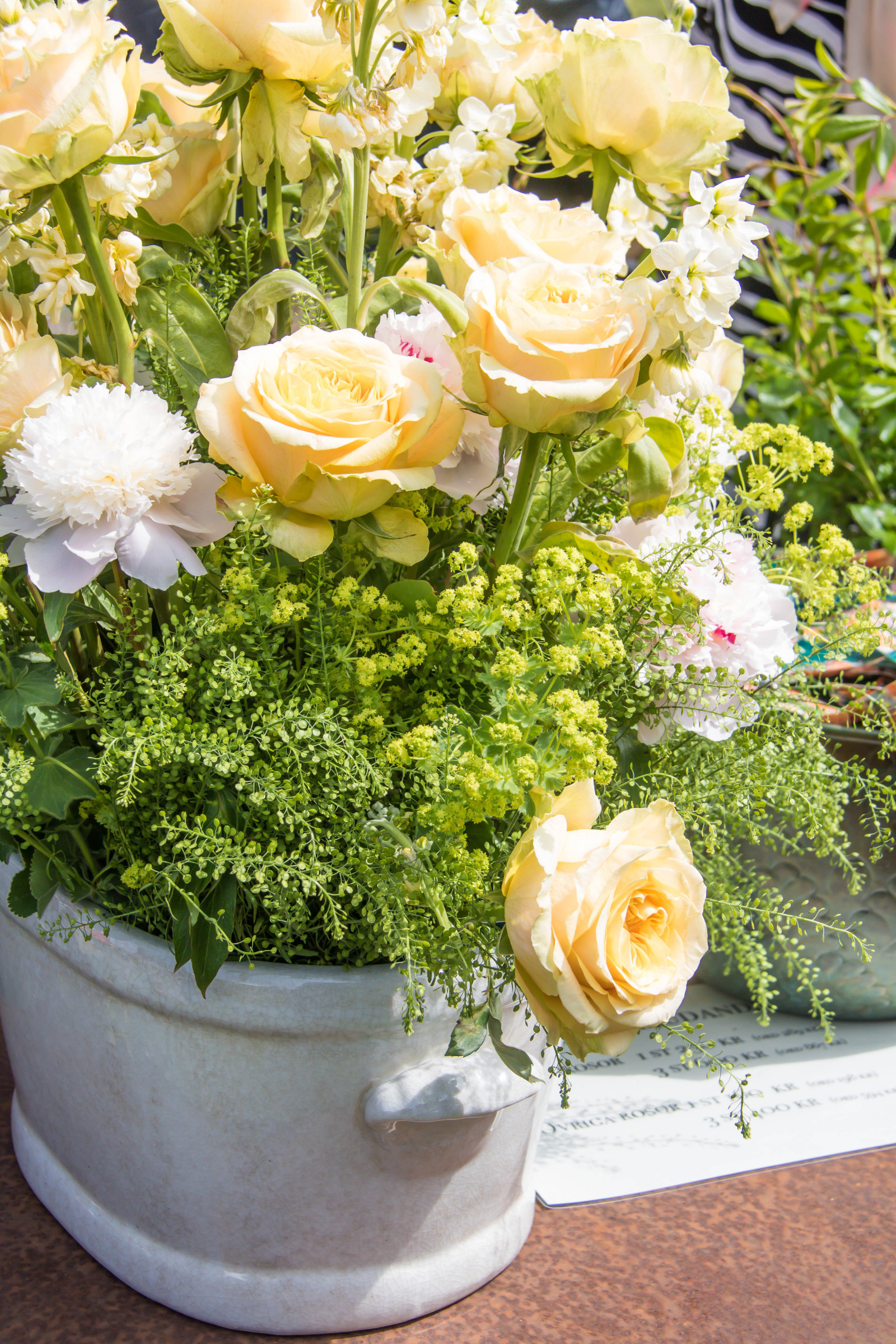 zahrada, žlutý, květ, rostlina, flóra, Blomma, bukett, Malmo, slottstr dg rden, kytice, exif modelu canoneos760d, Kamera aby kánon, Model fotoaparátu canoneos760d, geolocation, EXIF čočka efs18200mmf3556is, exif aby kánon, EXIF isospeed 100, EXIF otvor 80, exif focallength 50mm, publicgarden, gardenshow, suchozemská rostlina, kvetoucí rostlina, floristika, zahradní růže, kytice, aranžování květin, květinový vzor, řezané květiny, Vrchol