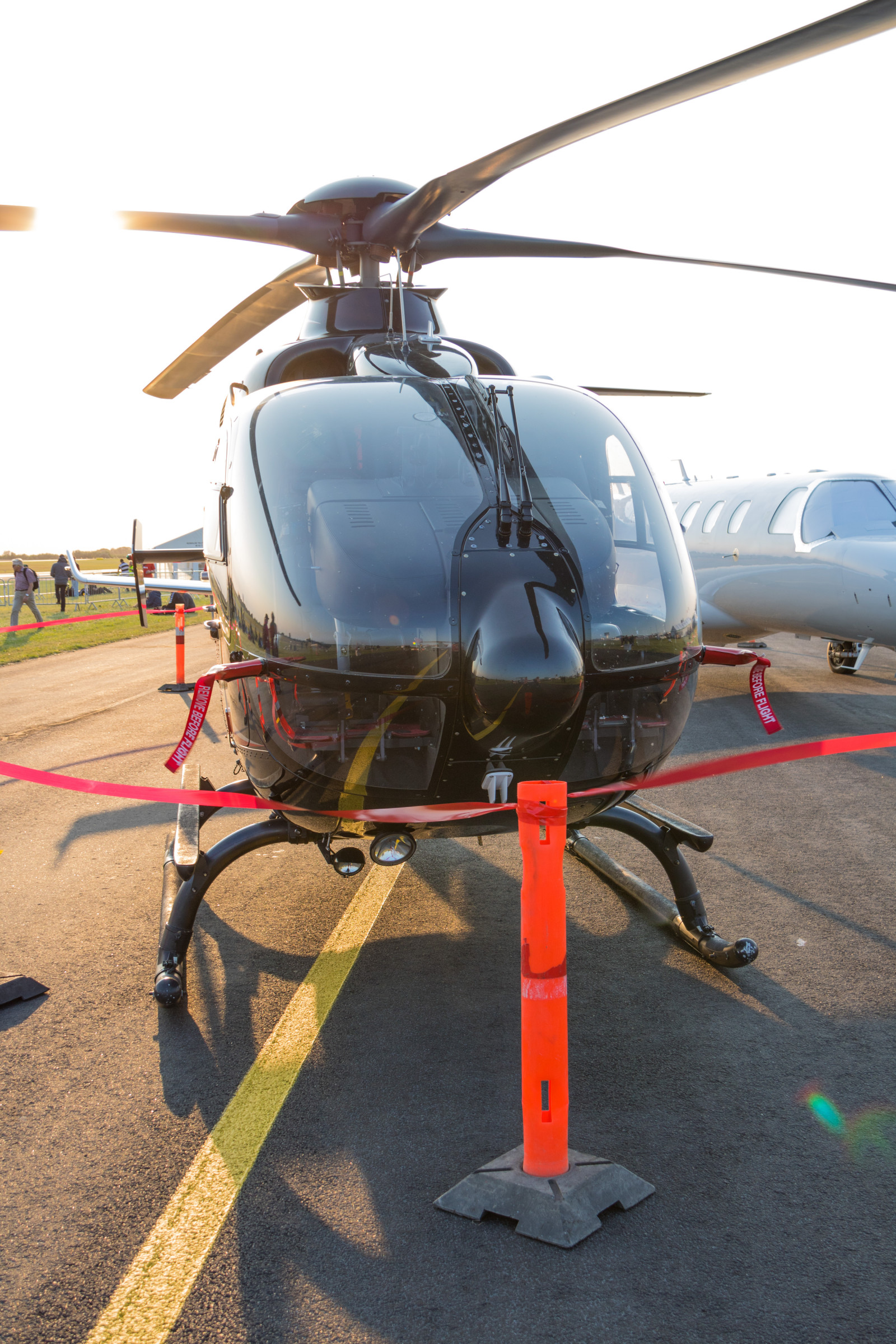 vozidlo, letadlo, vrtulník, plán, Dánsko, letectvo, Soumrak, Roskilde, Let, skymning, Danmark, flygplan, letadlo, Airshow, letectví, exif modelu canoneos760d, geocountry, Kamera aby kánon, geocity, Model fotoaparátu canoneos760d, geostate, geolocation, EXIF čočka efs18200mmf3556is, exif aby kánon, EXIF isospeed 100, exif focallength 28mm, EXIF otvor 63, flyg, roskildeairshow, roskildeflygplats, flyguppvisning, helikoptéra, vrtulník, Atmosféra Země, letecký motor, rotoru vrtulníku, rotorcraft, vojenský vrtulník