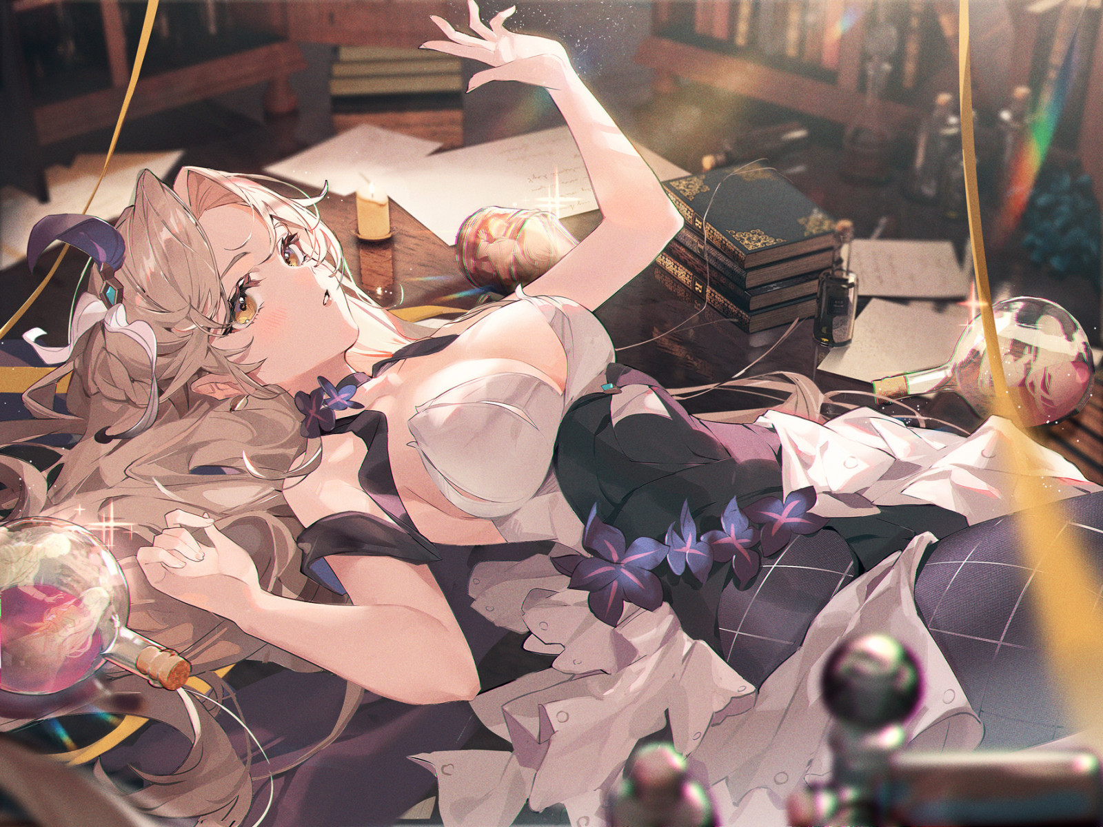 anime girls, occhi gialli