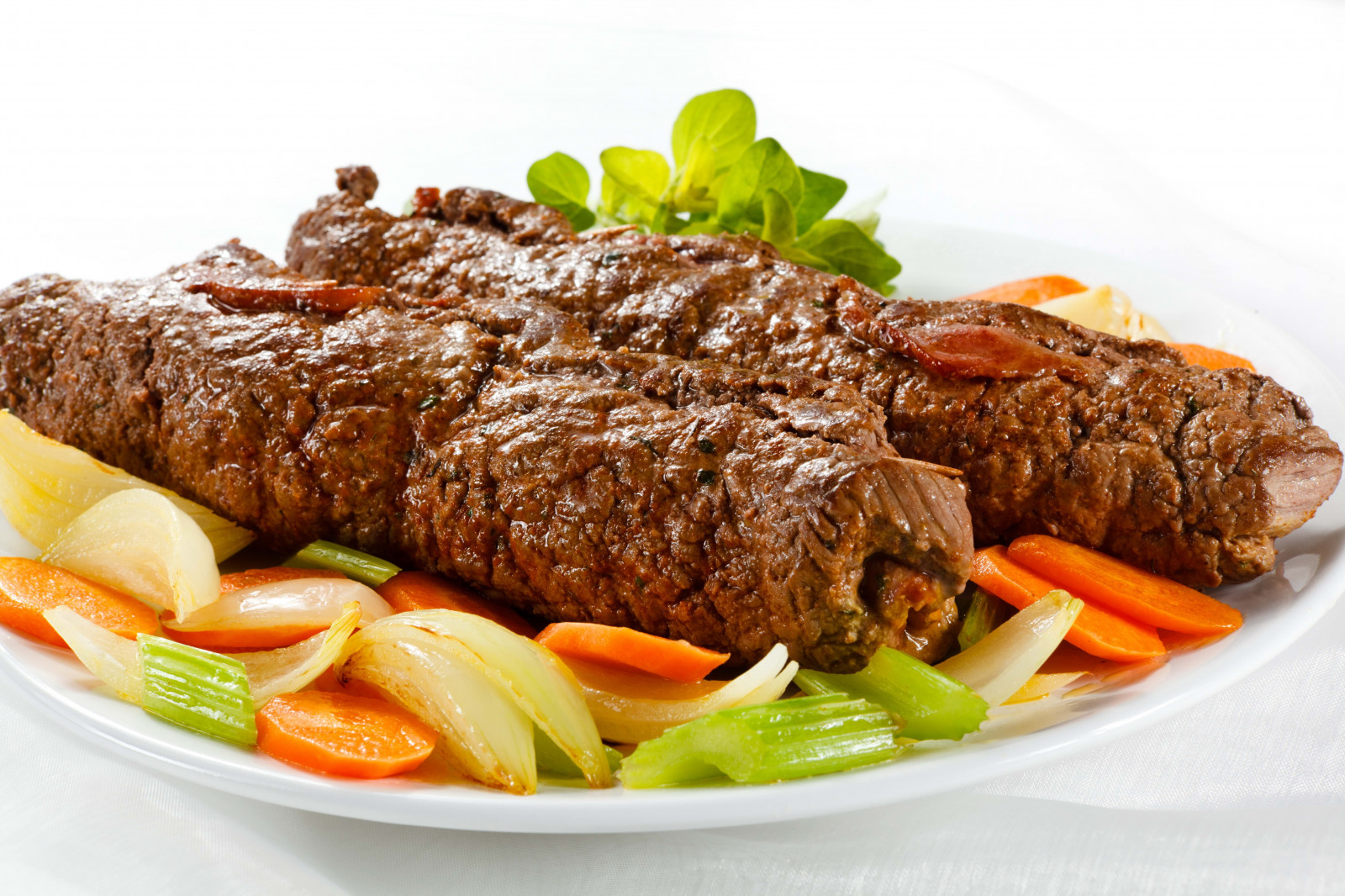 jídlo, maso, zelenina, Talíř, steak, cibule, kuchyně, vepřové, jídlo, vyrobit, zdroj živočišných potravin, hovězí pečeně, obloha, svíčkové, žebrový steak, skopové maso, carne asada, Maso kotlety, dušené maso