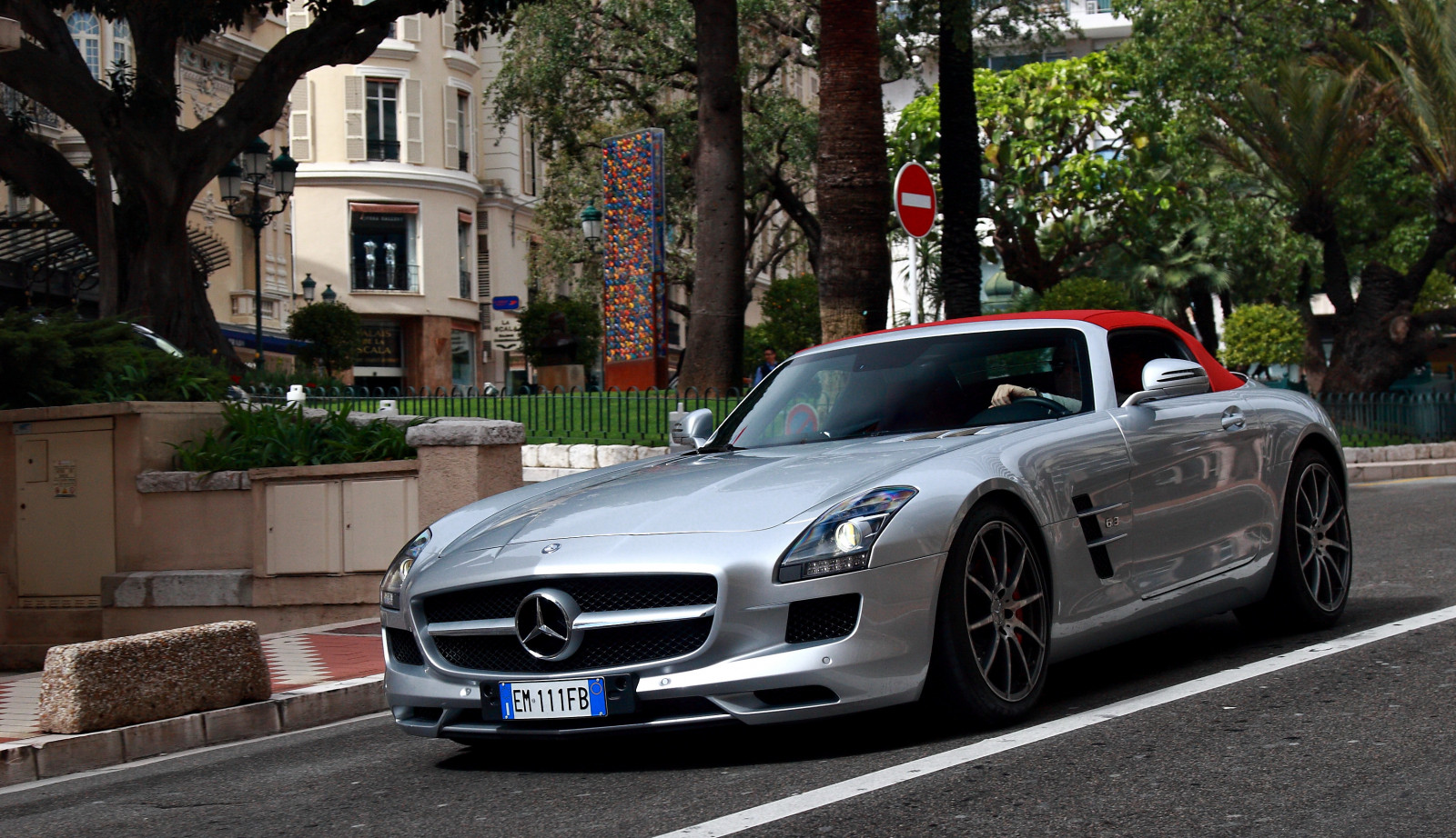 strada, auto, costruzione, veicolo, strada, supercar, Mercedes Benz, Canone, auto sportiva, Roadster, Monaco, coupe, Convertibile, Mercedes Benz SLS AMG, macchina di spettacolo, parcheggio, esotico, Berlina, Eremo, AMG, Benz, ruota, automobili, Carlo, Monte, cerchione, supercar, mercedes, eos, worldcars, sls, esotiche, veicoli terrestri, design automobilistico, esterno automobilistico, veicolo di lusso, auto di famiglia, auto compatta, veicolo a motore, auto di lusso personali, city ​​car, 30d, automotive wheel system