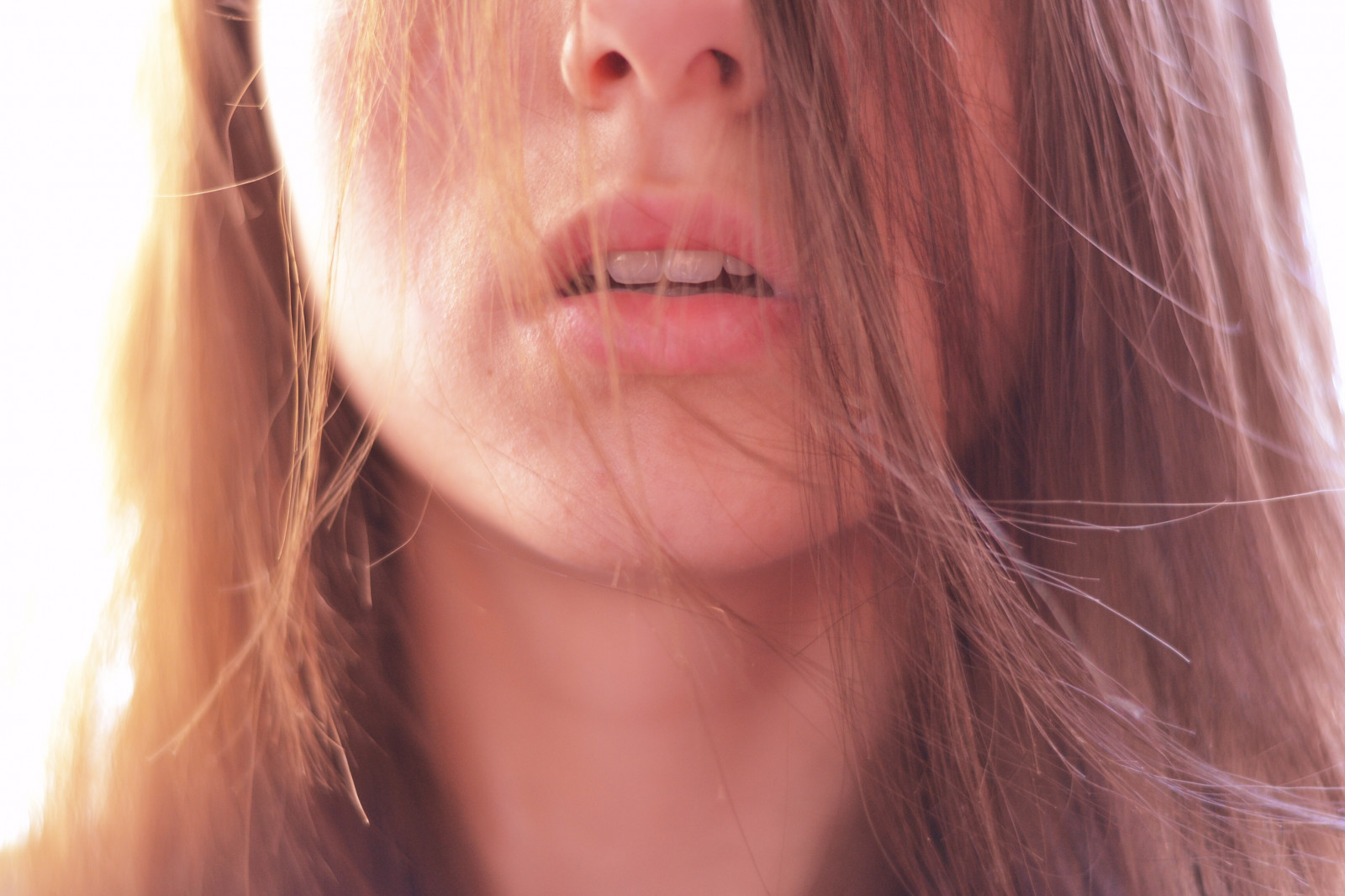 tvář, dlouhé vlasy, Červené, hnědý, oranžový, rty, vlasy, ofina, pusa, nos, kůže, světlo, dívka, krása, usměj se, oko, ret, krk, já, blond, tvář, brada, hnědé vlasy, člověk barva vlasů, barvení vlasů, ucho, obočí, zblízka, řasa, zub, vrstvené vlasy, čelo, čelist