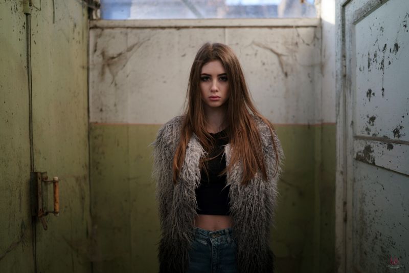 女性, モデル, ポートレート, 写真, ジーンズ, ファッション 女性, モデル, ポートレート, 写真, ジーンズ, ファッション