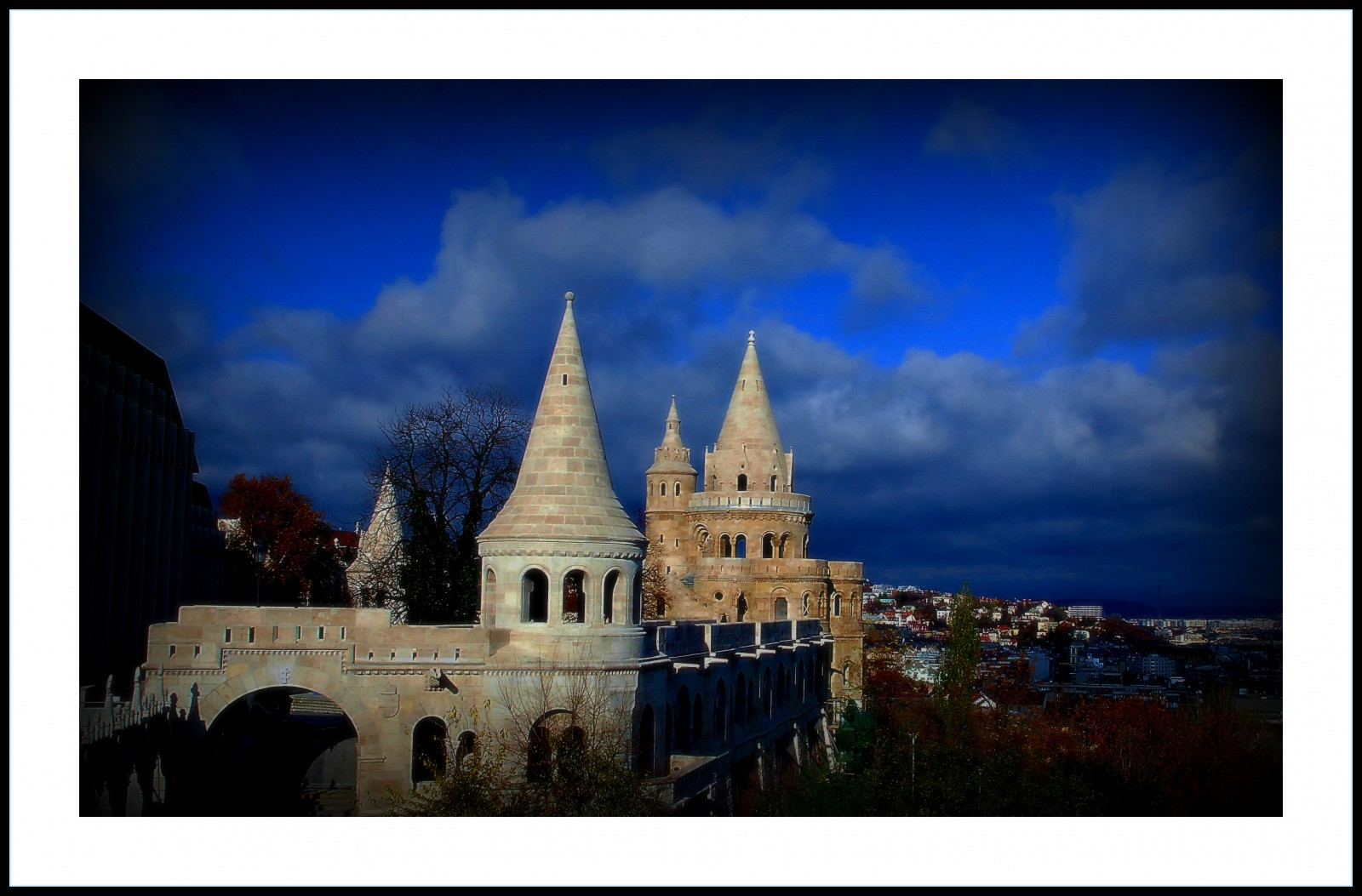 krajina, město, budova, nebe, Cestovní ruch, večer, hrad, Bašta, Budapest, Maďarsko, Přátelé, rybář, Dunaj, památník, kubismus, zámek, mrak, strom, živý, mezník, dech beroucí, mygearandmepremium, mygearandmebronze, mygearandmesilver, mygearandmegold, anawesomeshot, Béžová, abigfave, theperfectphotographer, Soe, theunforgettablepictures, mygearandmeplatinum, mygearandmediamond, tripleniceshot, doublyniceshot, aboveandbeyondlevel1, aboveandbeyondlevel2, platinumphoto, diamondclassphotographer, flickrdiamond, artofimages, blueribbonwinner, goldstaraward, fasáda, fineartphotos, rubyphotographer, ourmasterpieces, supershots, flickrbronze, dazzlingshots, buda, supershot, věže, overtheshot, ysplix, amazingamateur, multimegashot, dragondaggerphoto, breathtakinggoldaward, Worldbest, ilovemypics, mallmixstaraward, wonderfulworldmix, goldenmix, turistická atrakce, historické místo, místo uctívání, meteorologický jev, novogotické, Miluji to, magyar, jediphotographer, identifikátory TOI ndeoro, Castlehill, aboveandbeyondlevel3, aboveandbeyondlevel4, totalphoto, středověk, jaký úžasný svět, fishermansbastion, seventowers, hal SZB stya, novorománská, frigyesschulek, amazingexcellence, visulart, 5starwinner, carpathianbasin, medny nszkymikl s, stock photography