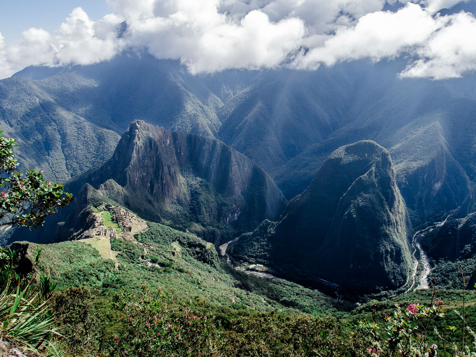 landskab, bjerge, bakke, natur, Machu Picchu, skyer, Nationalpark, dal, bjergpasset, ødemark, Alperne, gå, Peru, plateau, ryg, Sky, bjerg, eventyr, backpacking, bjergrige landskabsformer, landskabsform, geografisk funktion, bjergkæde, faldt