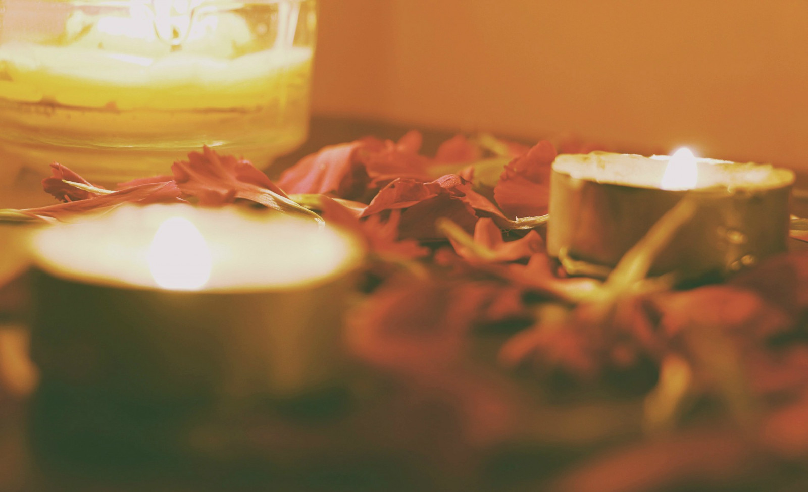 Wallpaper yellow, drink, morning, color, leaf, flower, candle