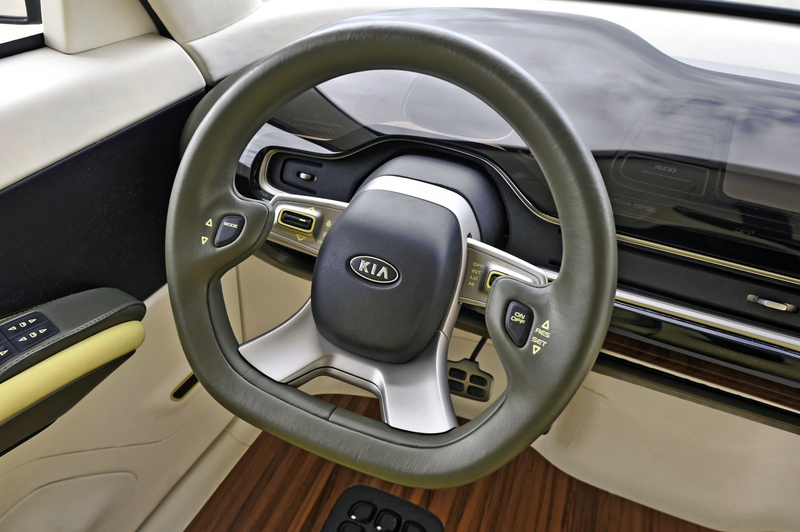 รถ, ยานพาหนะ, ออดี้, พวงมาลัย, ซีดาน, Kia, netcarshow, netcar, ภาพรถยนต์, ภาพรถ, 2014, ล้อ, แนวคิด KV7, ยานพาหนะบก, การออกแบบยานยนต์, ภายนอกยานยนต์, รถยนต์ทำ, รถแนวคิด, รถหรู, รถครอบครัว, รถกะทัดรัด, รถผู้บริหาร, รถเมือง, กีฬายูทิลิตี้รถ, การแสดงอัตโนมัติ, พวงมาลัย