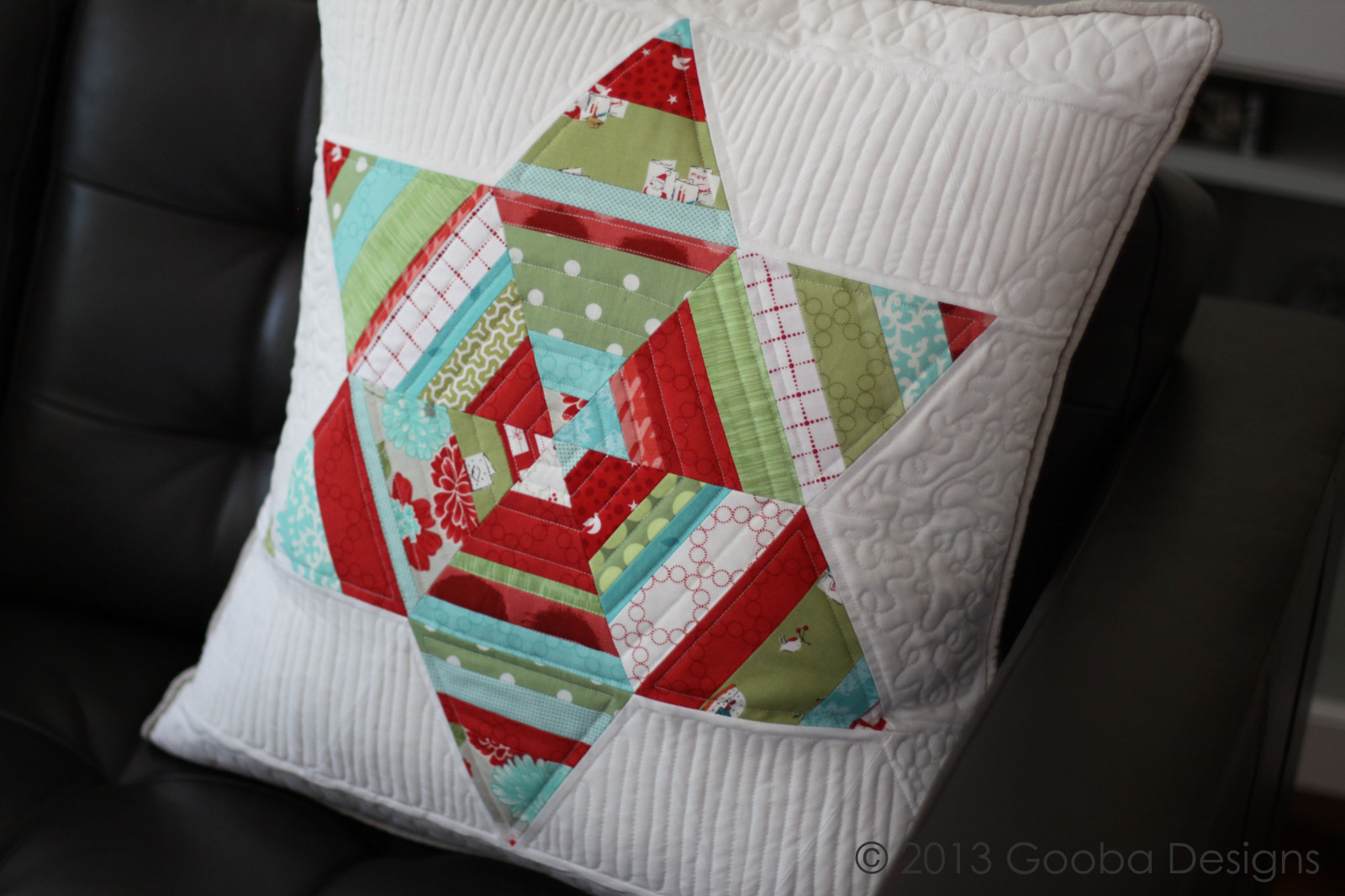 Vánoce, Červené, Dovolená, hvězda, aqua, deka, polštář, ozdobit, gree, útržkovitý, Pieced, Sestavujeme, Freemotionquilting, Quiltedpillow, Cherrychristmas, Camilleroskelley, Simplyretro