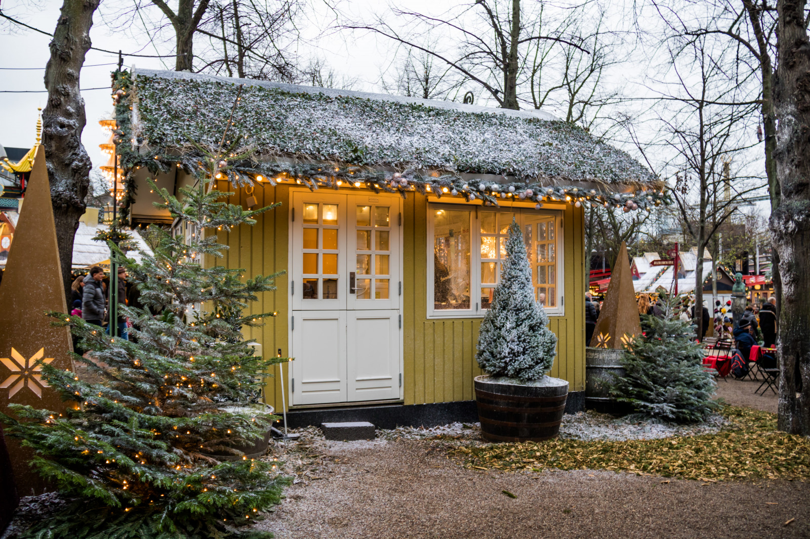 Vánoce, Dánsko, svatyně, strom, Vánoce, července, Danmark, Tivoli, domů, exif modelu canoneos760d, geocountry, Kamera aby kánon, geocity, Model fotoaparátu canoneos760d, exif isospeed 250, geostate, geolocation, EXIF čočka efs18200mmf3556is, exif aby kánon, exif focallength 20mm, EXIF otvor 35, kopenhavn, k penhamncopenhagen, vánoční dekorace
