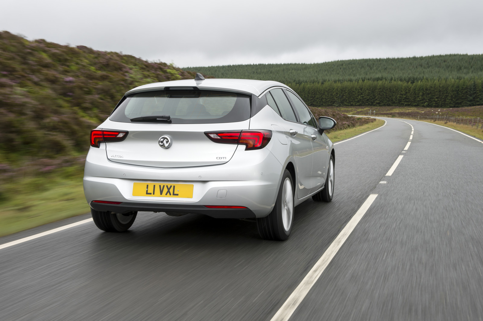 Auto, Fahrzeug, Mazda, Limousine, Vauxhall, Netcarshow, Netcar, Auto Bilder, Auto Foto, 2016, Astra CDTI, Landfahrzeug, Automobil-Design, Automotive außen, Automobil machen, Familienwagen, Kompaktwagen, Exekutivwagen, Mittleres Auto, Mazda3