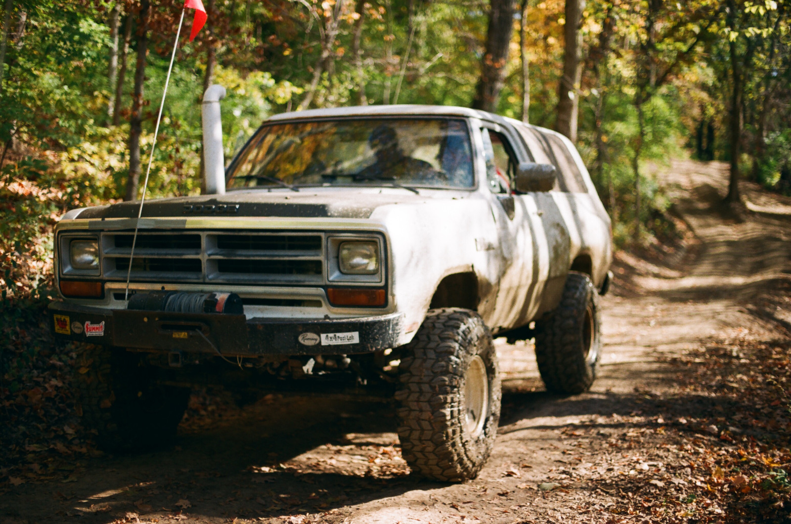 světlo, film, dof, bokeh, F14, 14, obilí, Vyhnout se, jízda v terénu, mudding, boggers, ramcharger, dodgeramcharger, struett, thecliffsinsaneterrain, thomasstruett, tomstruett