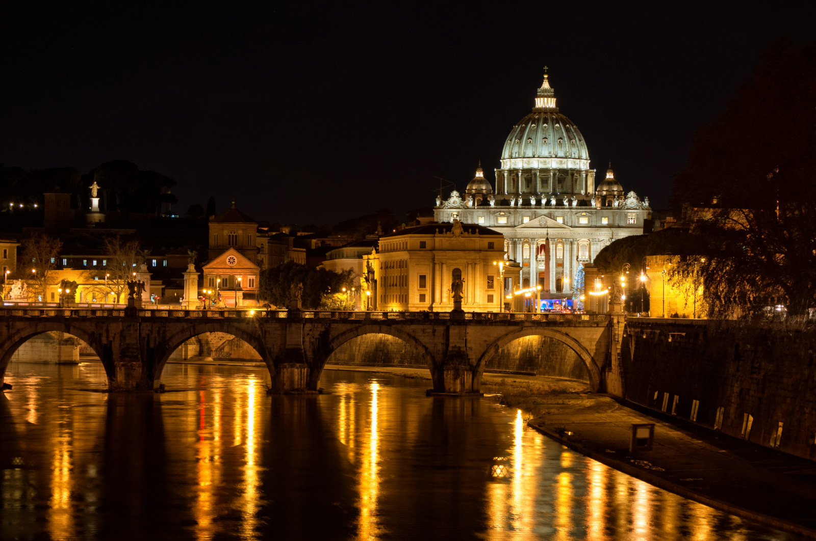 Light Source In Rome Wallpaper : lights, city, cityscape, Italy, night, water, building ...