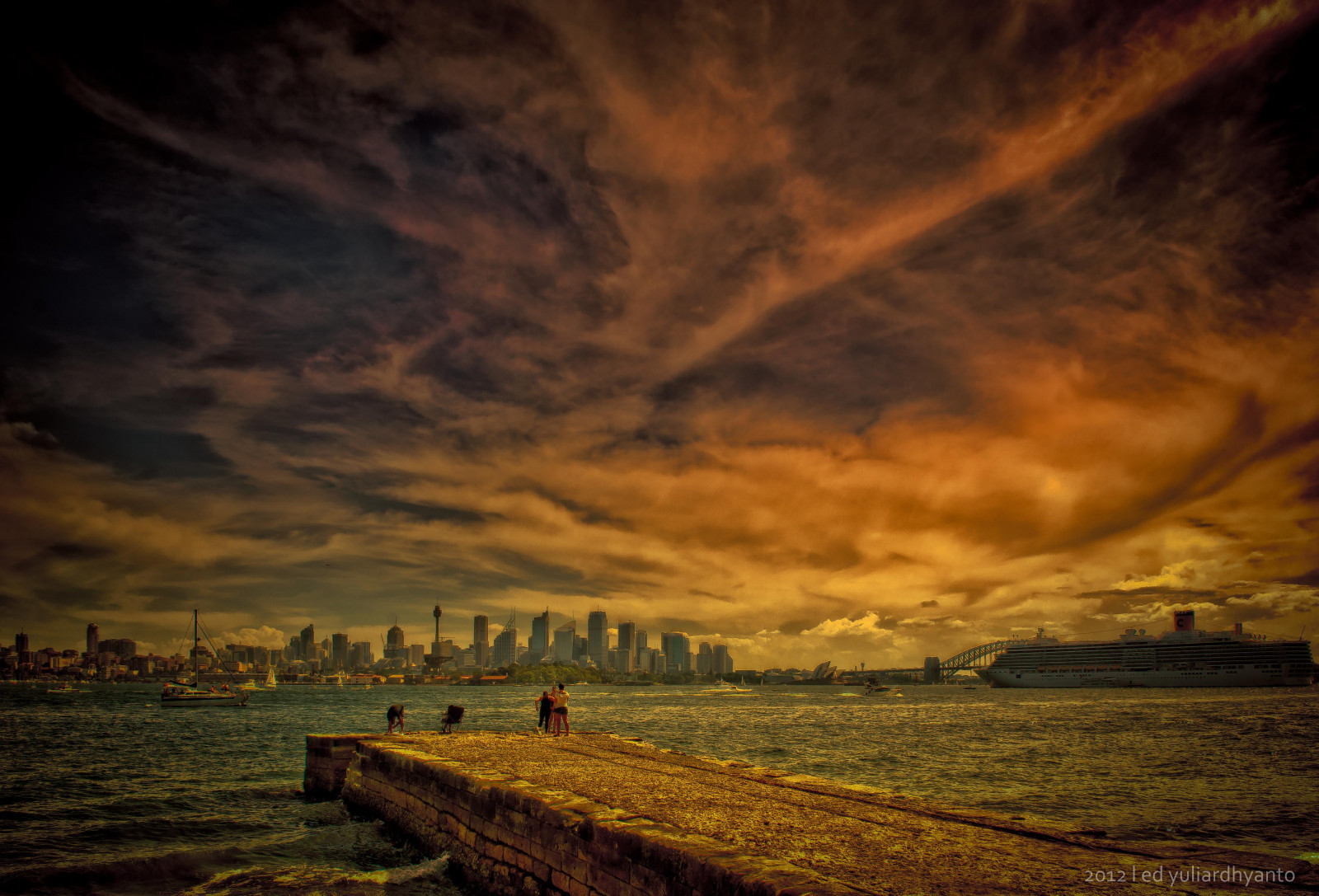 slunečnímu záření, západ slunce, moře, noc, Příroda, odraz, nebe, svítání, večer, ráno, slunce, horizont, atmosféra, soumrak, 2012, světlo, mrak, svítání, Opera v Sydney, vlna, tma, ngc, nikond90, meteorologický jev, sydneyharbour, sydneyharbourbridge, 522012, 52weeksthe2012edition, week8, nikkor1755mm, letní ráj, weekoffebruary19