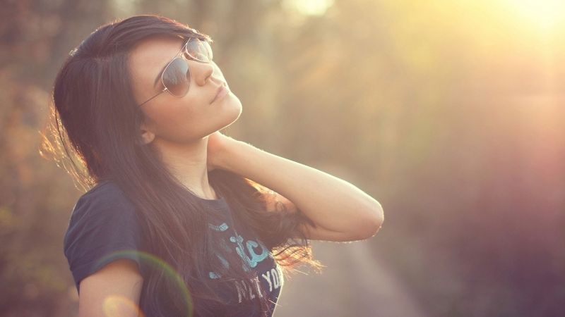 slunečnímu záření, ženy, model, portrét, bruneta, brýle slunečnímu záření, ženy, model, portrét, bruneta, brýle