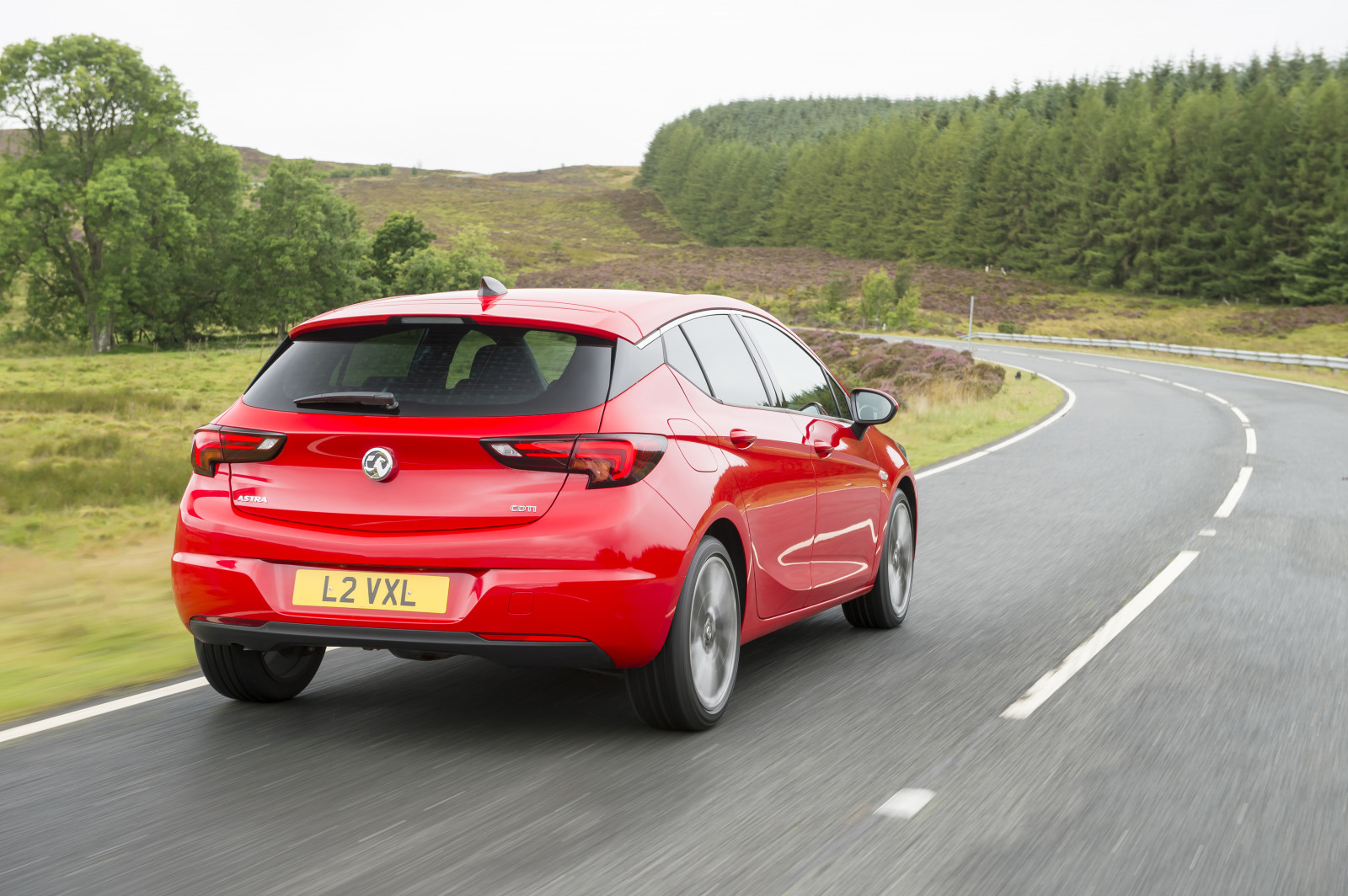 auto, BMW, veicolo, Berlina, Vauxhall, netcarshow, netcar, immagini di auto, auto foto, 2016, Astra CDTI, veicoli terrestri, design automobilistico, esterno automobilistico, marca di automobile, veicolo di lusso, auto di famiglia, auto esecutivo, vettura di medie dimensioni, Mazda3, Alfa Romeo Giulietta