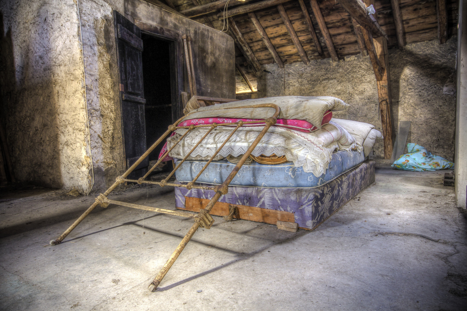 60d, 에오스, 세바스티앙 러핀, 버림받은 우수성, 버려진 된 후미, 만화경, 미술 비주얼, 정경, 창조하다, 부식, 감수, 원정, 도심, 탐험대, 탐험하다, exploreeverything, 기어드 노마드, 그릿 티 사이드, hbouthere, 애정, jj, 주관, 마이스터 쇼, 변덕스러운, 무디스 그램, 오늘의 사진, 사진, 사진 찍다, 사진 작가, 사진가, 사진술, 오늘의 그림, 알 수없는 덩어리, 솜브레소, 거리, 거리 생활, Thecreatorclass, 도시 탐구, 도시 사람, 도시 생활, 도시, urbex, urbexnet, urbexplaces, 빈티크, 시각 건축가, 감시하다