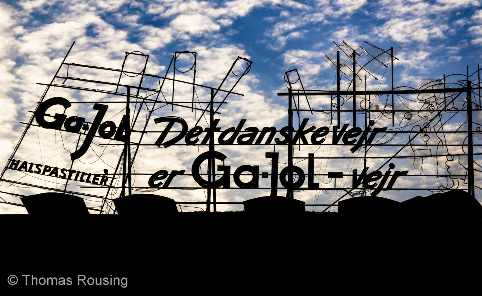 podzim, Černá, modrý, modrá obloha, hlavní město, Kodaň, Dánsko, Gajol, šedá, lol, světlo, podepsat, Vesterbro, Vesterbrogade, žlutý, den, Detdanskevejrergajolvejr, jednoho dne, Skandinávie, Slunný, thomasrousing, wwwthomasrousingdk, dánština, dk, Danmark, dansk, k benhavn, Hovedstad, Skandinavien, fotograf, fotograf, Kánon, tisk, billede, fotos, fotografi, kunst, Reklame, redakční, město, Kopenhagen, Kodaň, copenaghen, Kopenhamn, koppenh ga, k penhamina, kopenhag, kopenhaga, Kodaň, kaupmannah fn, kopenhaskie, Dinamarca, Danimarca, danimarka, Dánsko, Tomáš, vzrušující, iskandinavya, Danka