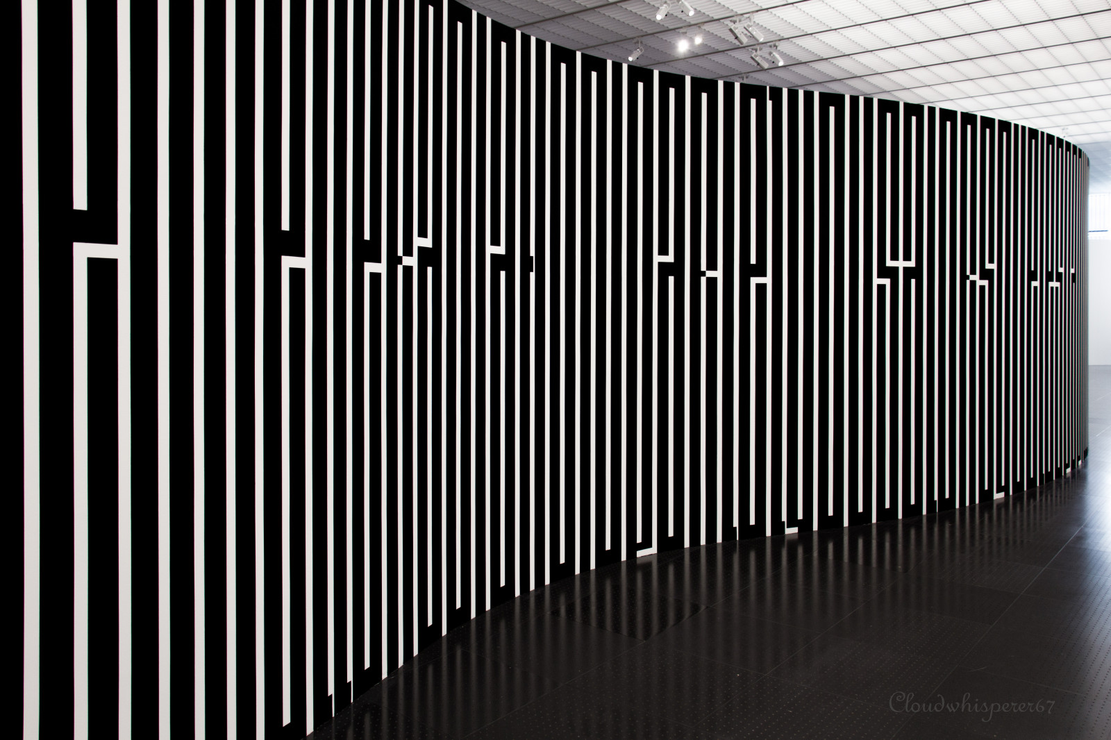 kontrast, bílý, Černá, černobílý, temný, město, architektura, abstraktní, městský, milovat, interiér, fotografování, hvězdy, nadreálný, vzor, Šedá, geometrie, Sony, svět, Francie, Evropa, muzeum, symboly, 2015, Vzhled interiéru, práce, kultura, perspektivní, struktura, památník, Europa, Neskutečný, Duch, duben, UMĚNÍ, světlo, Černý a bílý, cestovat, flickr, umělecký, skvělý, tělesné, vlna, zábava, sladký, umění, zebra, galerie, hvězda, vzory, design, čára, mus e, centrum, Pompidou, návštěva, půvabný, fantastický, architekt, účinek, křivky, cloudwhisperer67, technika, smět, Černý a bílý, monochromatické fotografování, Metz, originální, pouhý, artistique, kus umění, cloudwhisperer, hx9v, mdqrpv