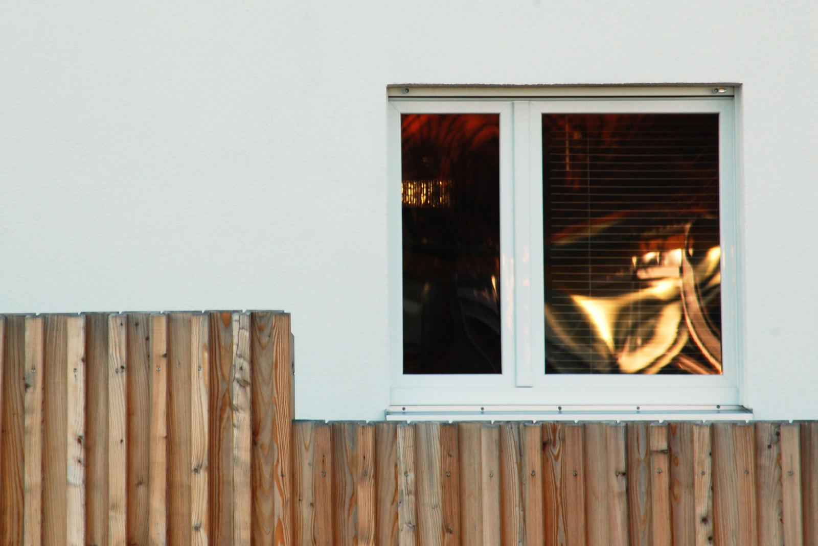 okno, architektura, budova, odraz, dřevo, Nikon, dveře, teplo, DX, NIKKOR, architektur, ed, vr, AFS, fasáda, zrcadlení, 145 56g, 55 300 mm, Fenster, geb ude, spiegelung