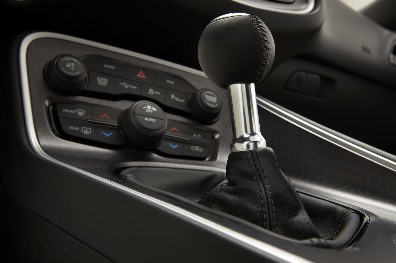 auto, BMW, vozidlo, vyzývatel, Vyhnout se, sportovní auto, volant, limuzína, netcarshow, netcar, obrázky vozidel, photo auto, 2016, pozemní vozidla, automobilový exteriér, automobil make, luxusní vůz, rodinný vůz, kompaktní vůz, crossover sUV, výkonné auto, městské auto, sportovní užitkové vozidlo